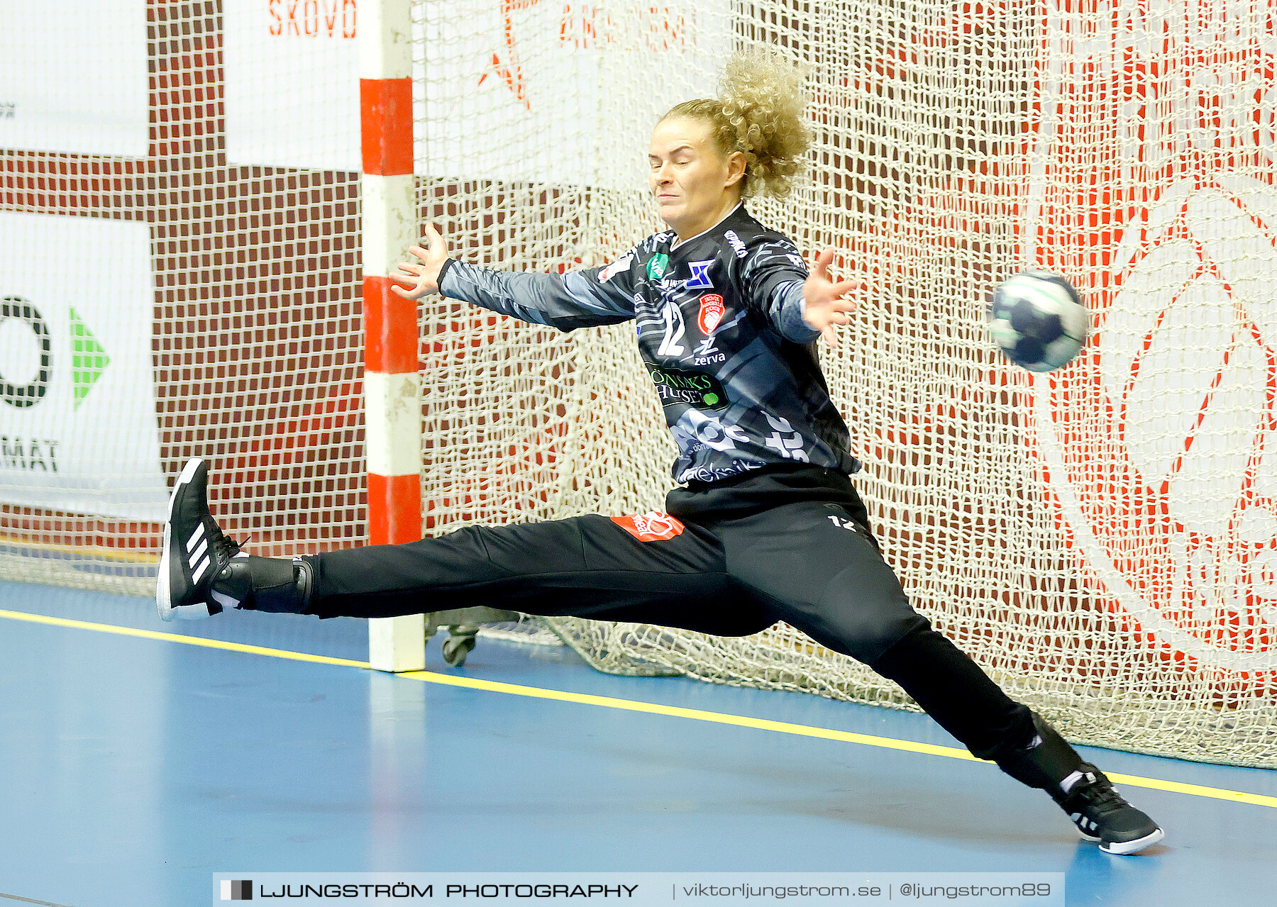 ATG Svenska Cupen Skövde HF-VästeråsIrsta HF 1/4 -final 2 32-29,dam,Skövde Idrottshall,Skövde,Sverige,Handboll,,2022,300426