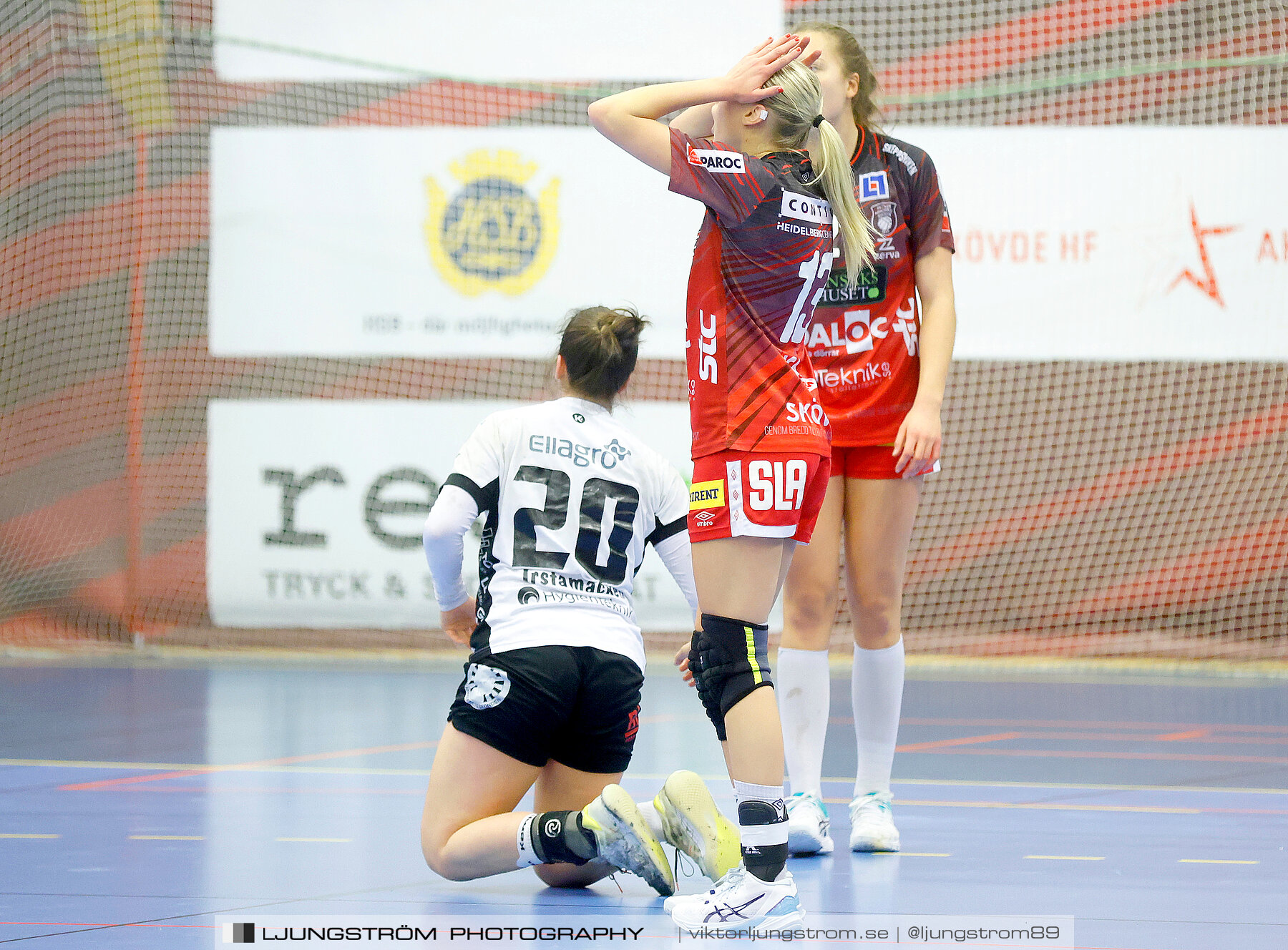 ATG Svenska Cupen Skövde HF-VästeråsIrsta HF 1/4 -final 2 32-29,dam,Skövde Idrottshall,Skövde,Sverige,Handboll,,2022,300435