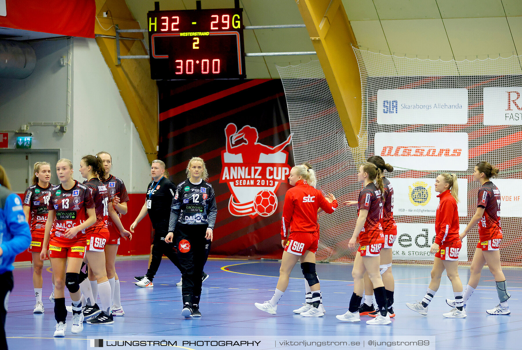 ATG Svenska Cupen Skövde HF-VästeråsIrsta HF 1/4 -final 2 32-29,dam,Skövde Idrottshall,Skövde,Sverige,Handboll,,2022,300454