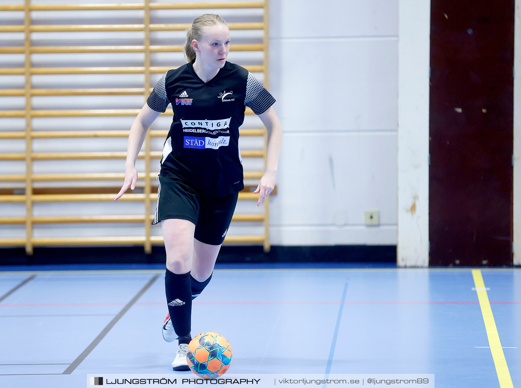 Dina-cupen 2023 1/4-final Skövde KIK-Våmbs IF 3-4,dam,Idrottshallen,Töreboda,Sverige,Futsal,,2023,300657