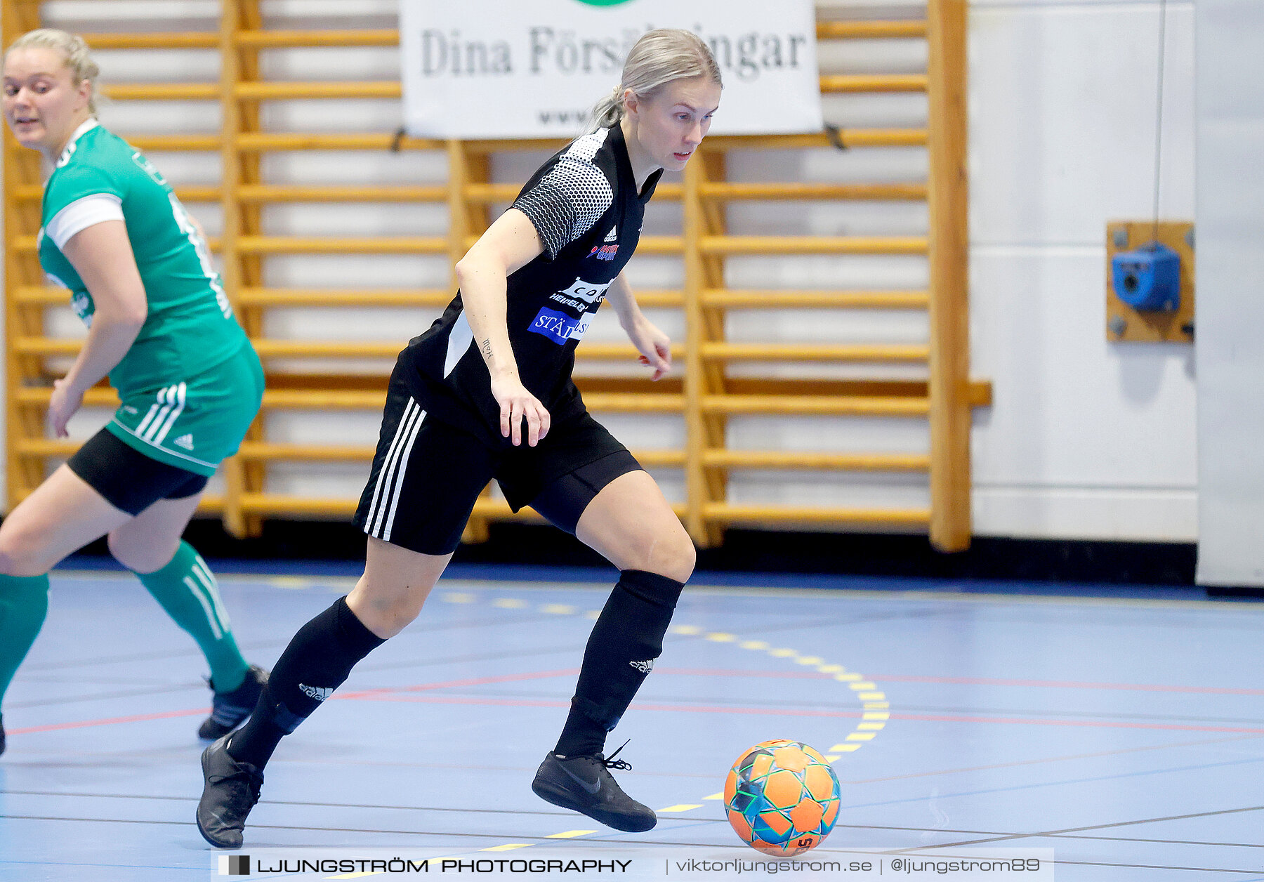 Dina-cupen 2023 1/4-final Skövde KIK-Våmbs IF 3-4,dam,Idrottshallen,Töreboda,Sverige,Futsal,,2023,300658