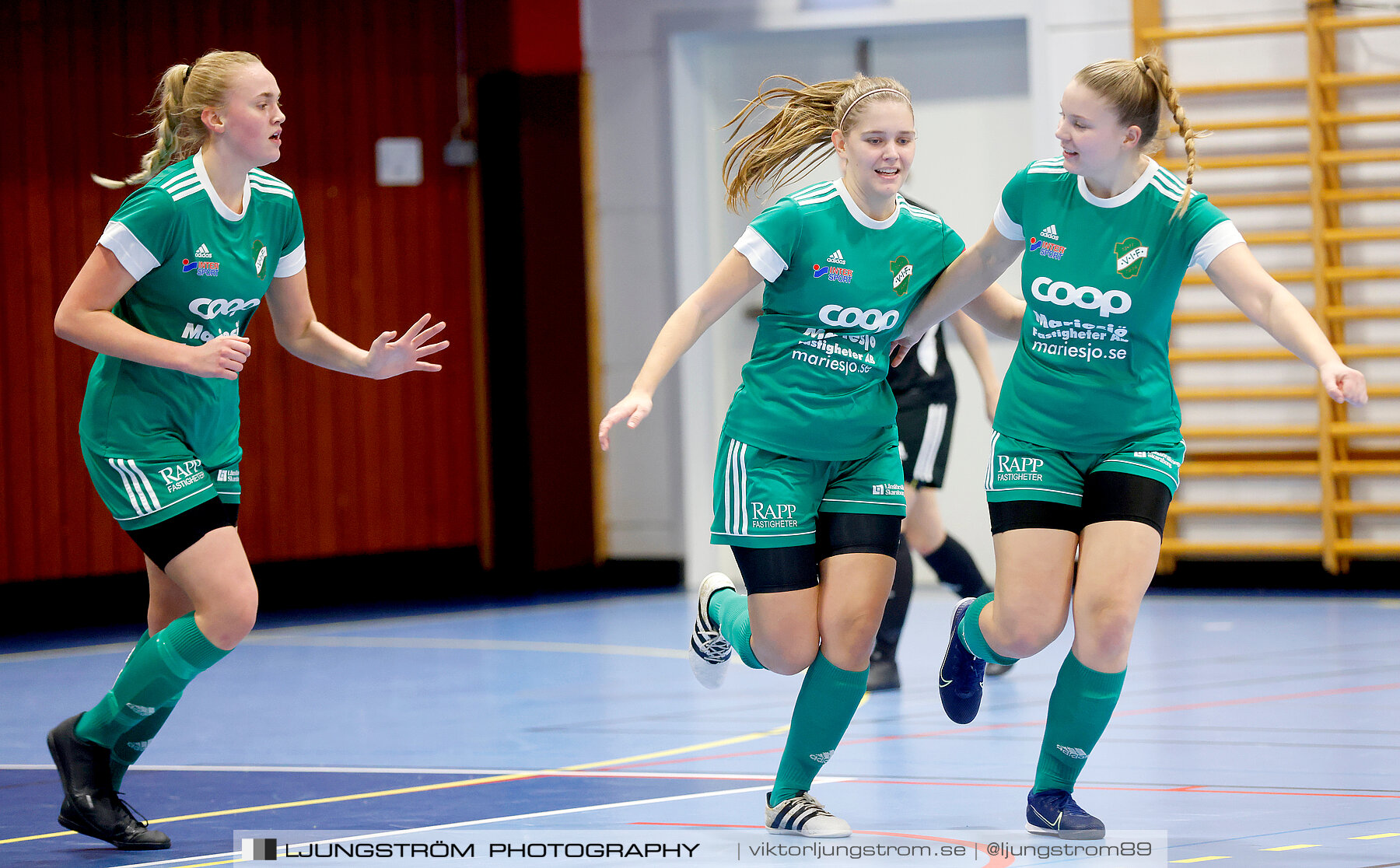 Dina-cupen 2023 1/4-final Skövde KIK-Våmbs IF 3-4,dam,Idrottshallen,Töreboda,Sverige,Futsal,,2023,300681