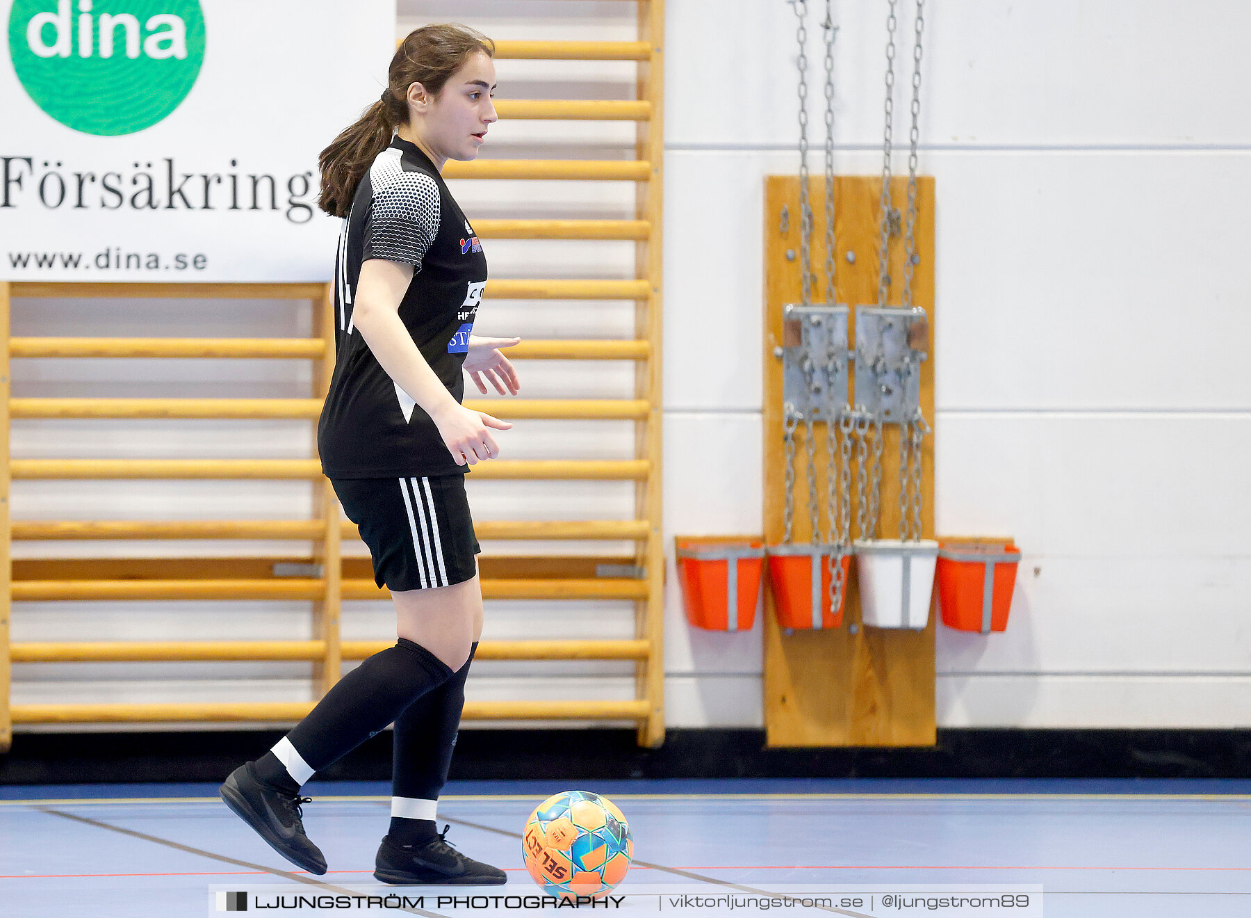 Dina-cupen 2023 1/4-final Skövde KIK-Våmbs IF 3-4,dam,Idrottshallen,Töreboda,Sverige,Futsal,,2023,300693