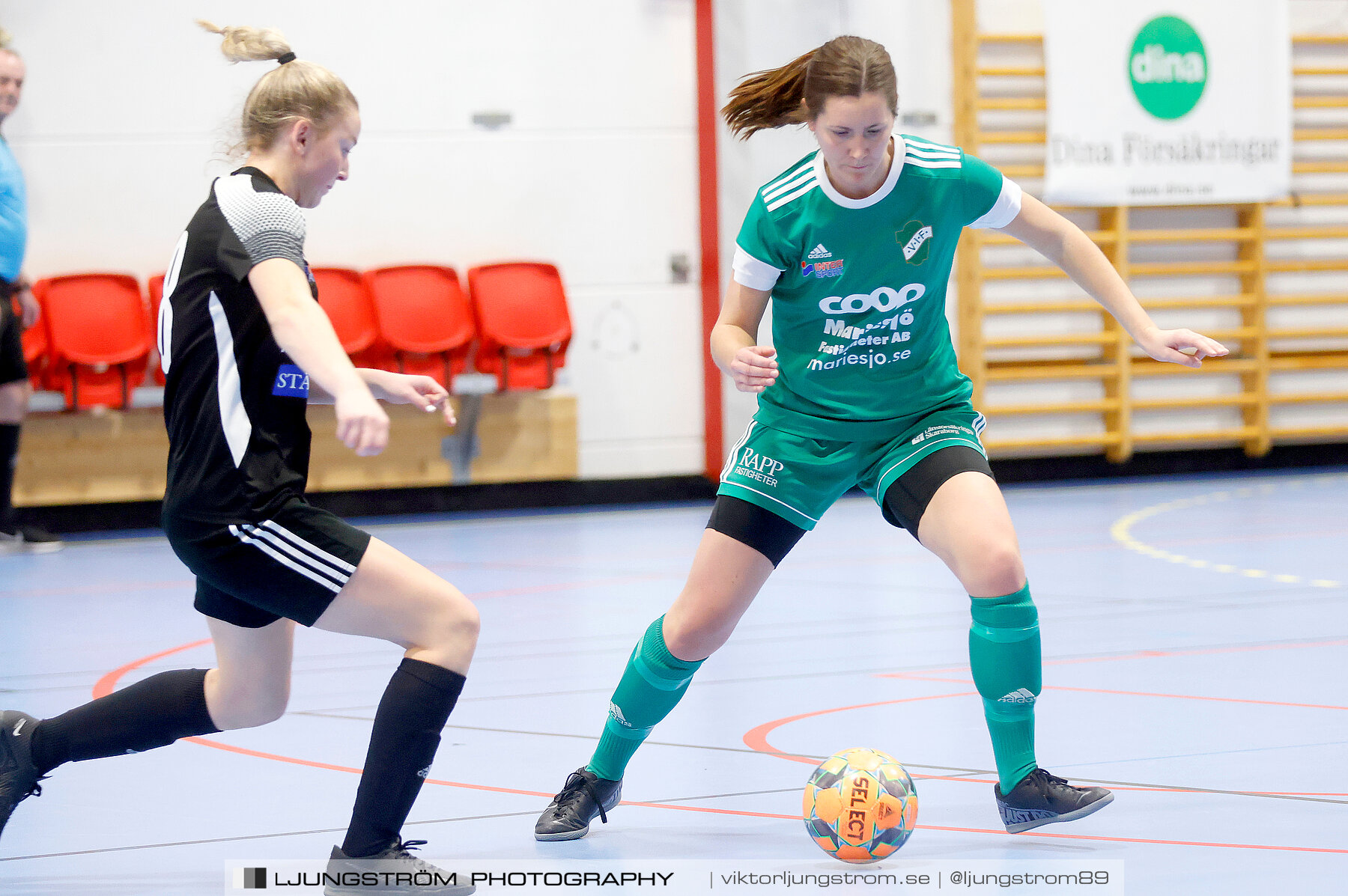 Dina-cupen 2023 1/4-final Skövde KIK-Våmbs IF 3-4,dam,Idrottshallen,Töreboda,Sverige,Futsal,,2023,300712