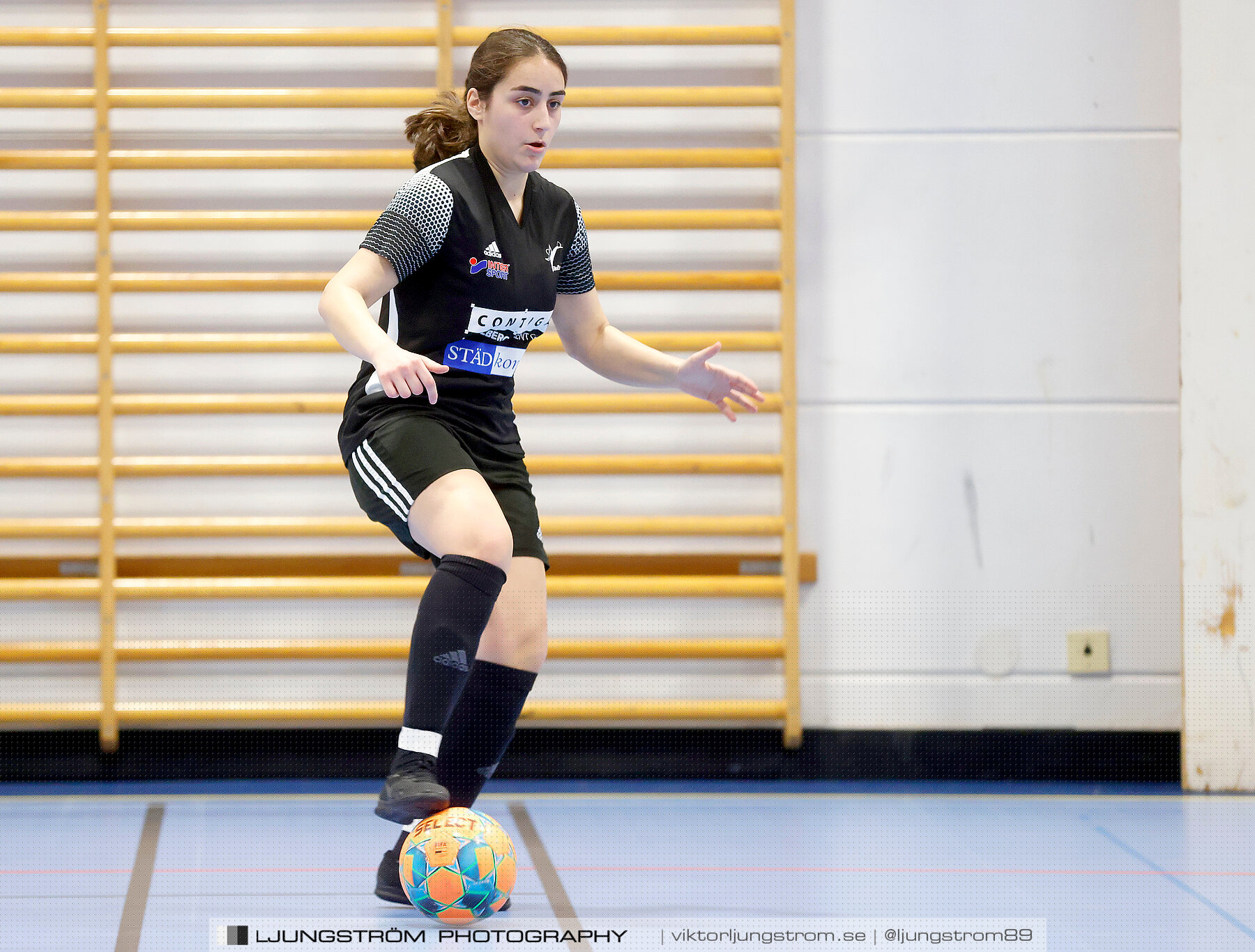 Dina-cupen 2023 1/4-final Skövde KIK-Våmbs IF 3-4,dam,Idrottshallen,Töreboda,Sverige,Futsal,,2023,300714