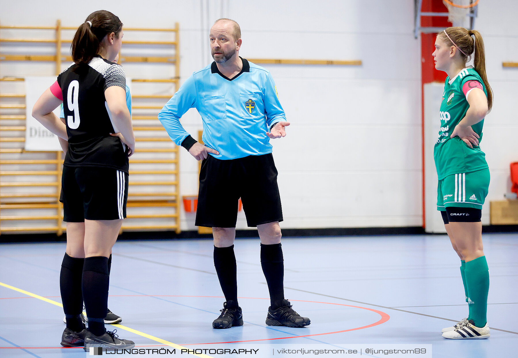 Dina-cupen 2023 1/4-final Skövde KIK-Våmbs IF 3-4,dam,Idrottshallen,Töreboda,Sverige,Futsal,,2023,300716