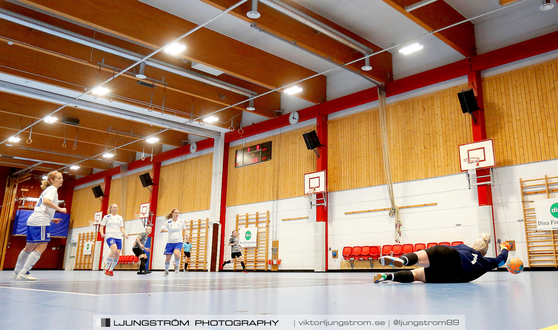 Dina-cupen 2023 1/4-final Falköpings FC-IFK Hjo 3-0,dam,Idrottshallen,Töreboda,Sverige,Futsal,,2023,300771