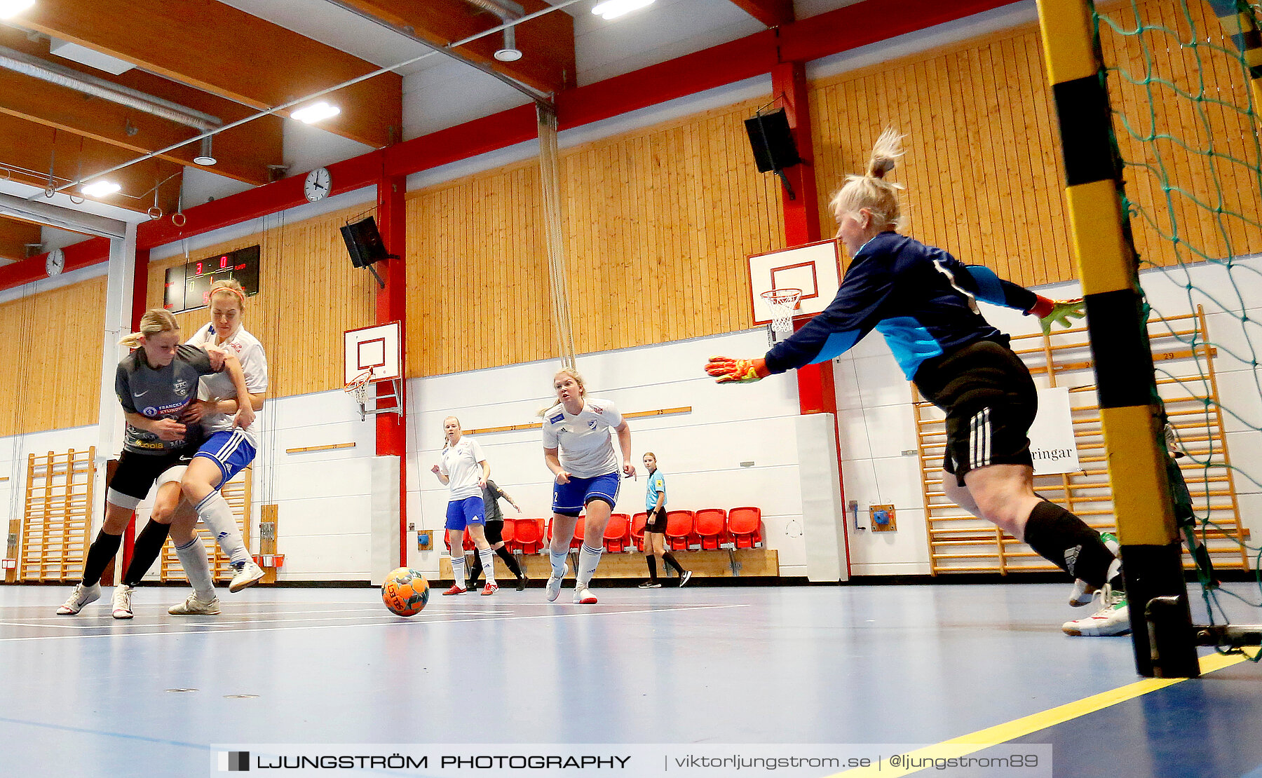 Dina-cupen 2023 1/4-final Falköpings FC-IFK Hjo 3-0,dam,Idrottshallen,Töreboda,Sverige,Futsal,,2023,300772