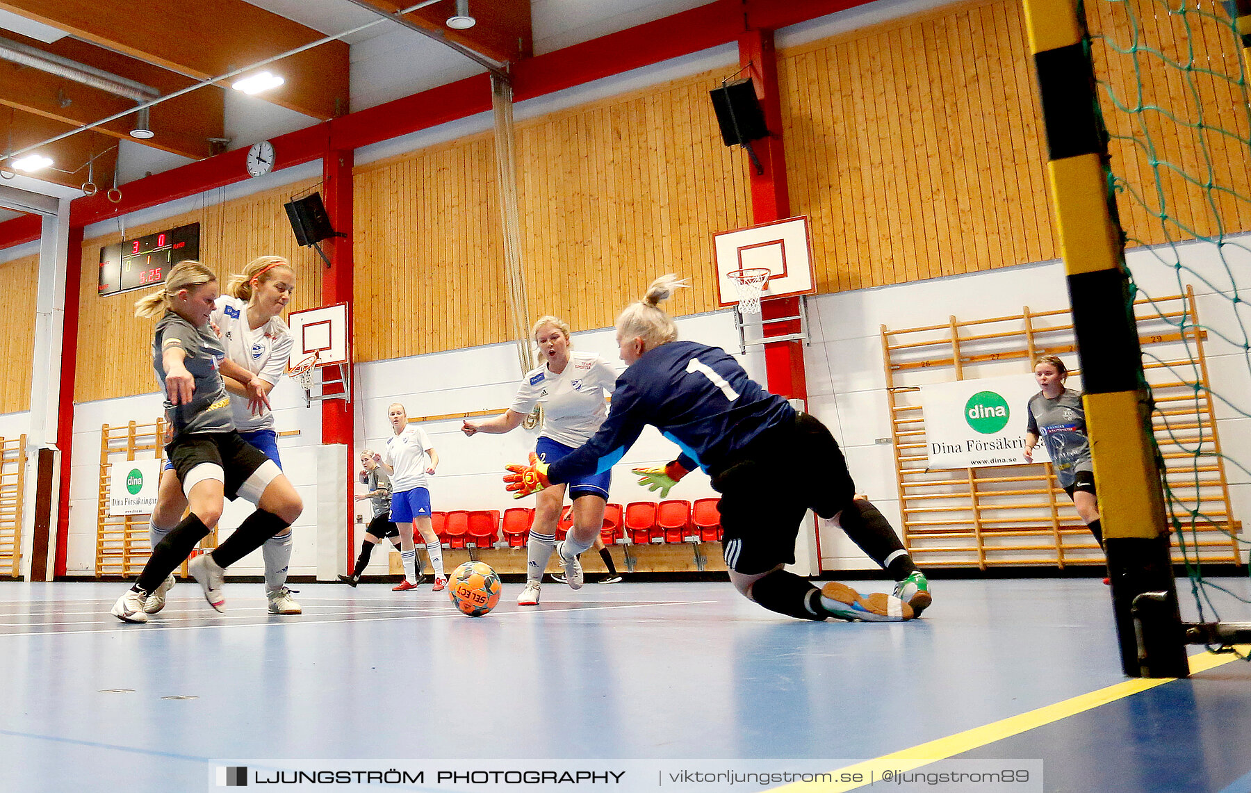 Dina-cupen 2023 1/4-final Falköpings FC-IFK Hjo 3-0,dam,Idrottshallen,Töreboda,Sverige,Futsal,,2023,300776