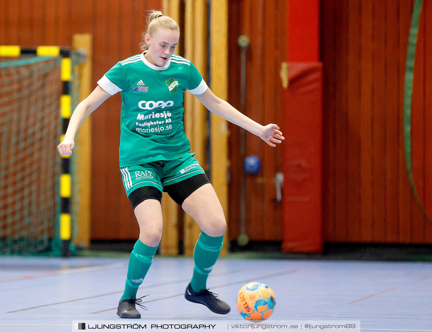 Dina-cupen 2023 1/2-final Sils IF-Våmbs IF 0-1,dam,Idrottshallen,Töreboda,Sverige,Futsal,,2023,300913