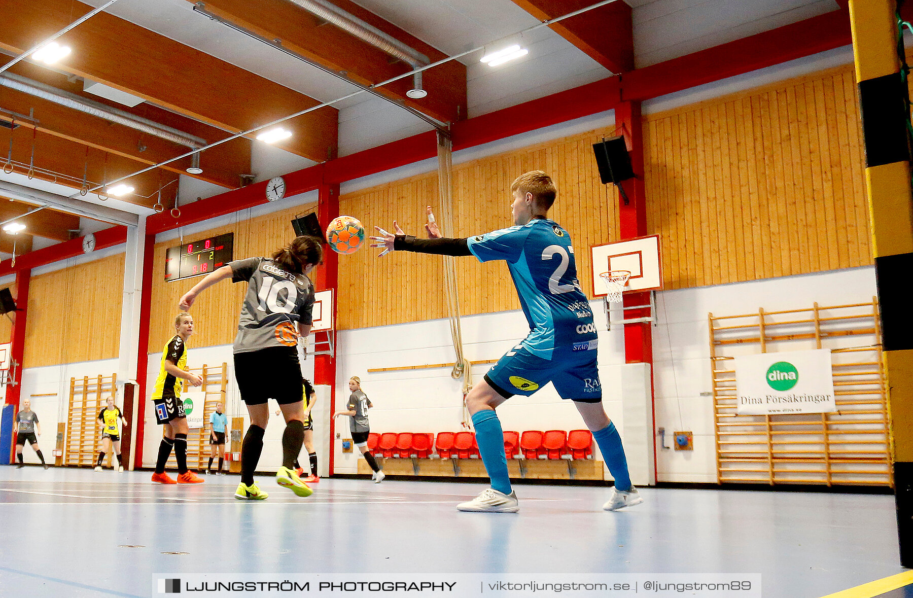 Dina-cupen 2023 1/2-final Falköpings FC-Skultorps IF 3-2,dam,Idrottshallen,Töreboda,Sverige,Futsal,,2023,300985