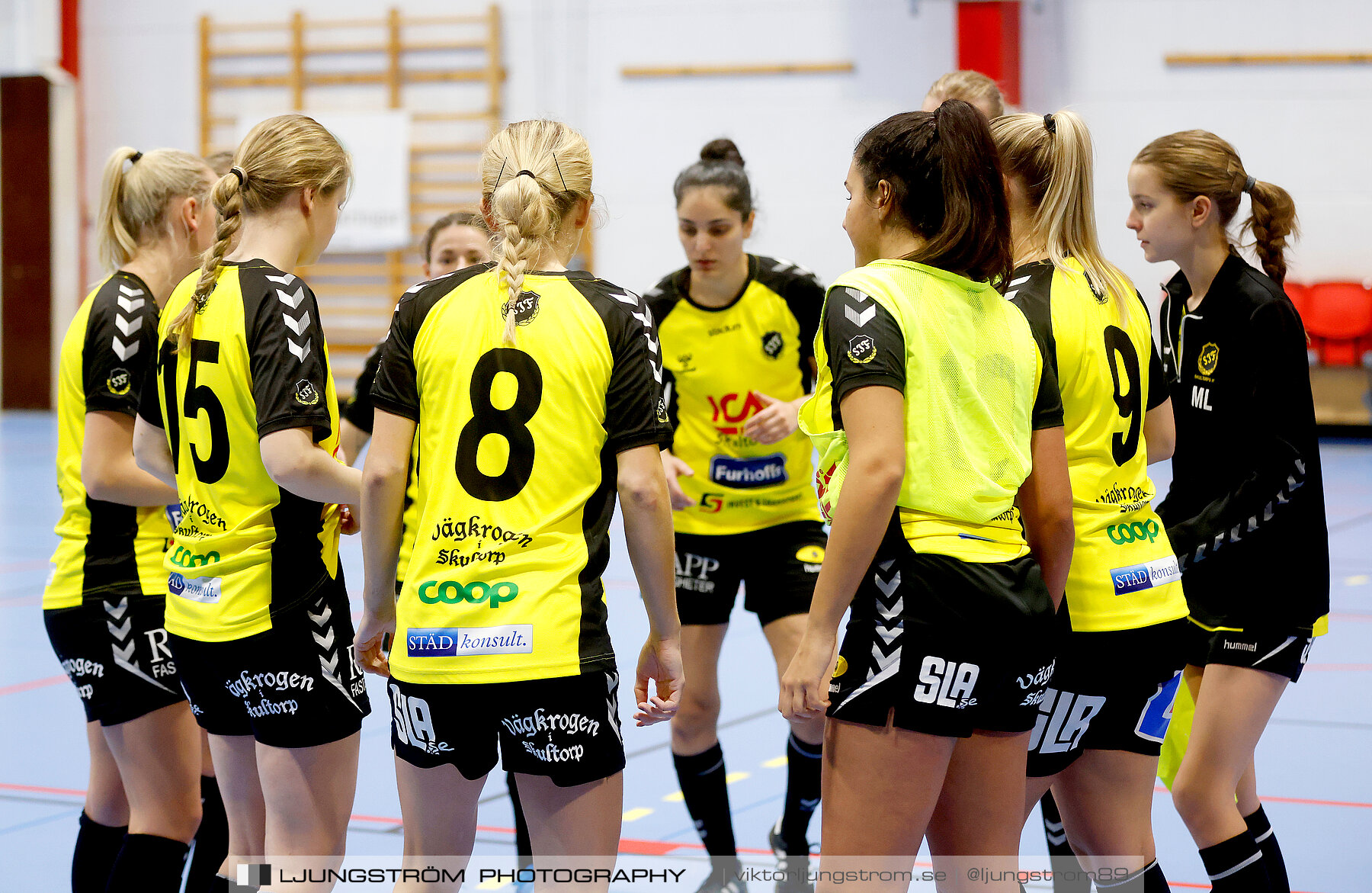 Dina-cupen 2023 1/2-final Falköpings FC-Skultorps IF 3-2,dam,Idrottshallen,Töreboda,Sverige,Futsal,,2023,301016
