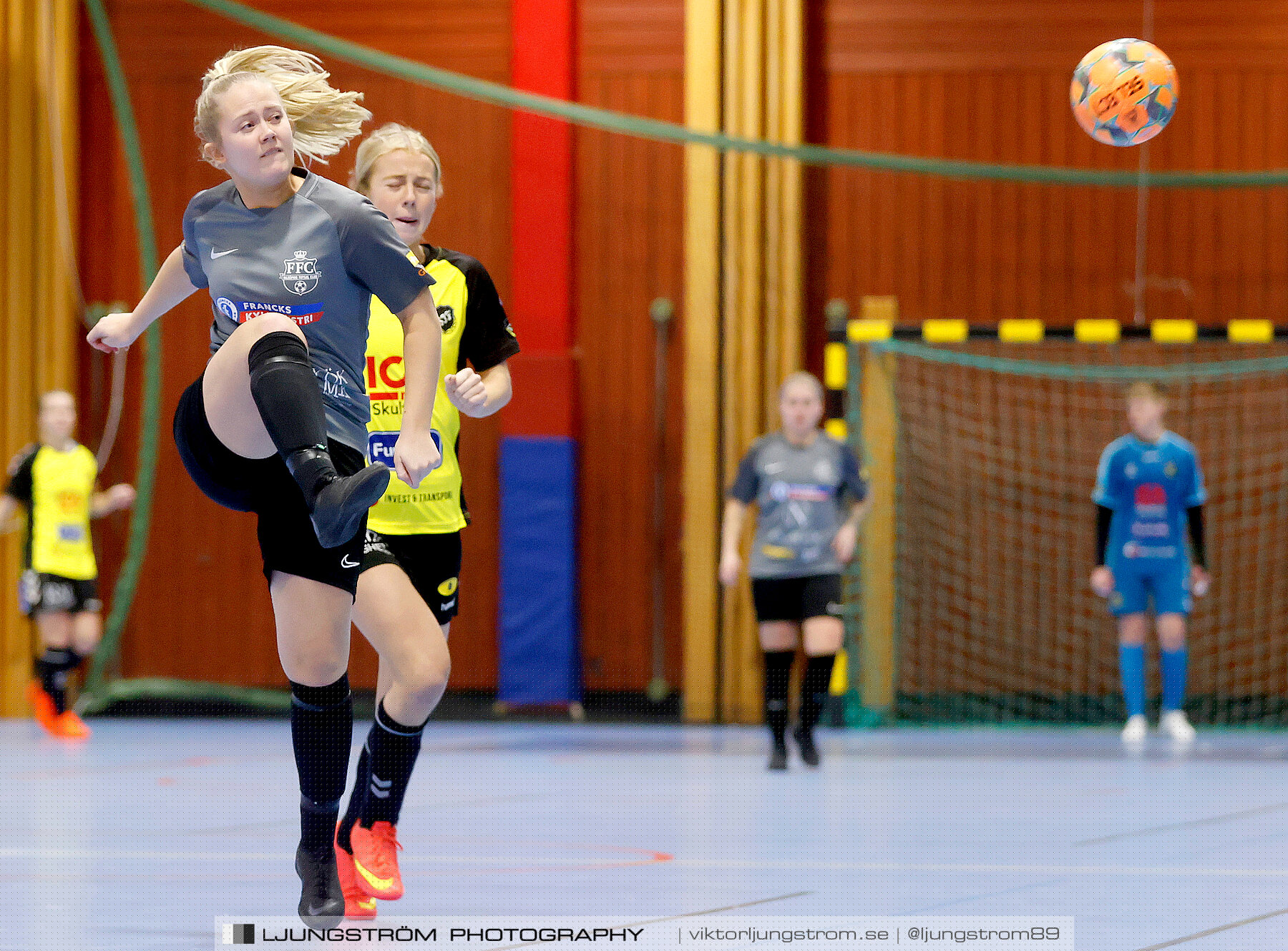 Dina-cupen 2023 1/2-final Falköpings FC-Skultorps IF 3-2,dam,Idrottshallen,Töreboda,Sverige,Futsal,,2023,301029