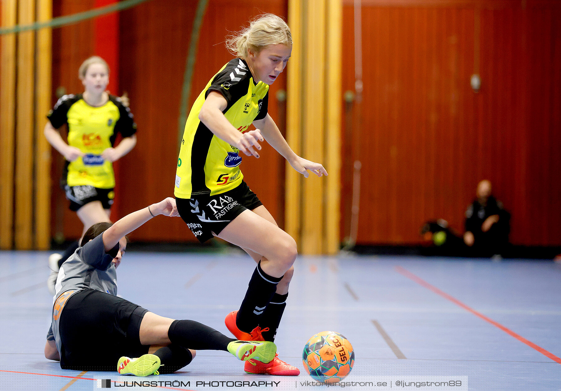 Dina-cupen 2023 1/2-final Falköpings FC-Skultorps IF 3-2,dam,Idrottshallen,Töreboda,Sverige,Futsal,,2023,301069