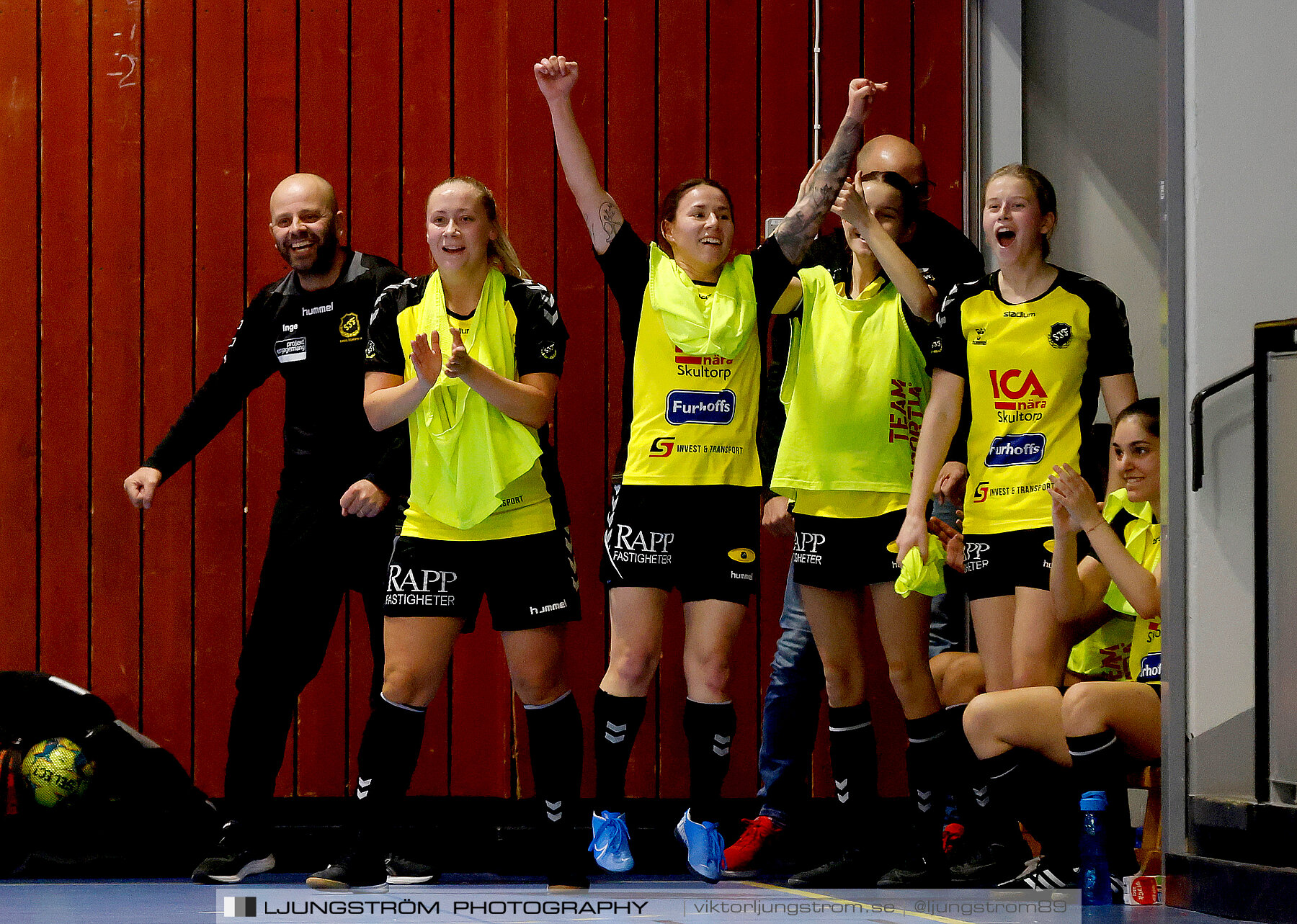 Dina-cupen 2023 1/2-final Falköpings FC-Skultorps IF 3-2,dam,Idrottshallen,Töreboda,Sverige,Futsal,,2023,301086