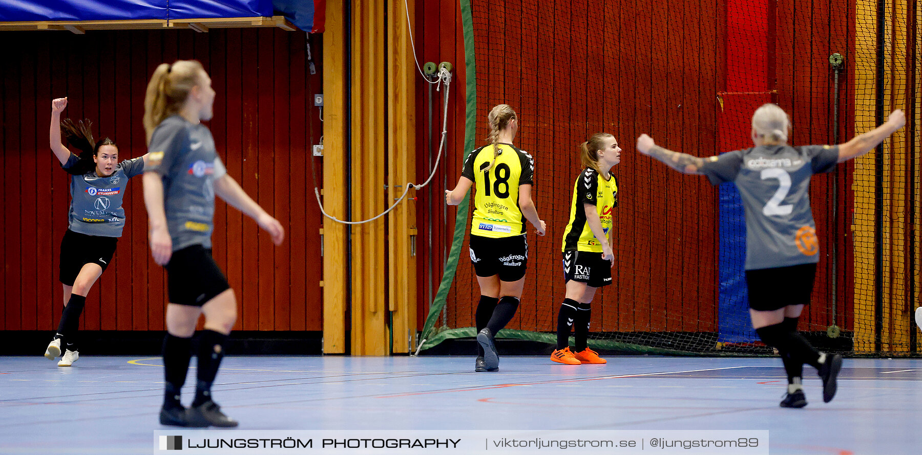 Dina-cupen 2023 1/2-final Falköpings FC-Skultorps IF 3-2,dam,Idrottshallen,Töreboda,Sverige,Futsal,,2023,301088