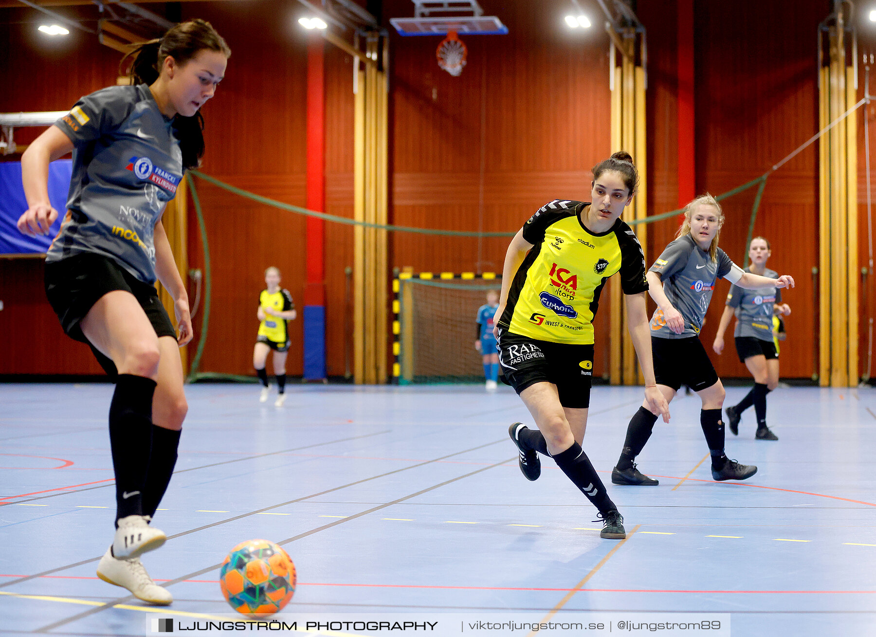 Dina-cupen 2023 1/2-final Falköpings FC-Skultorps IF 3-2,dam,Idrottshallen,Töreboda,Sverige,Futsal,,2023,301099