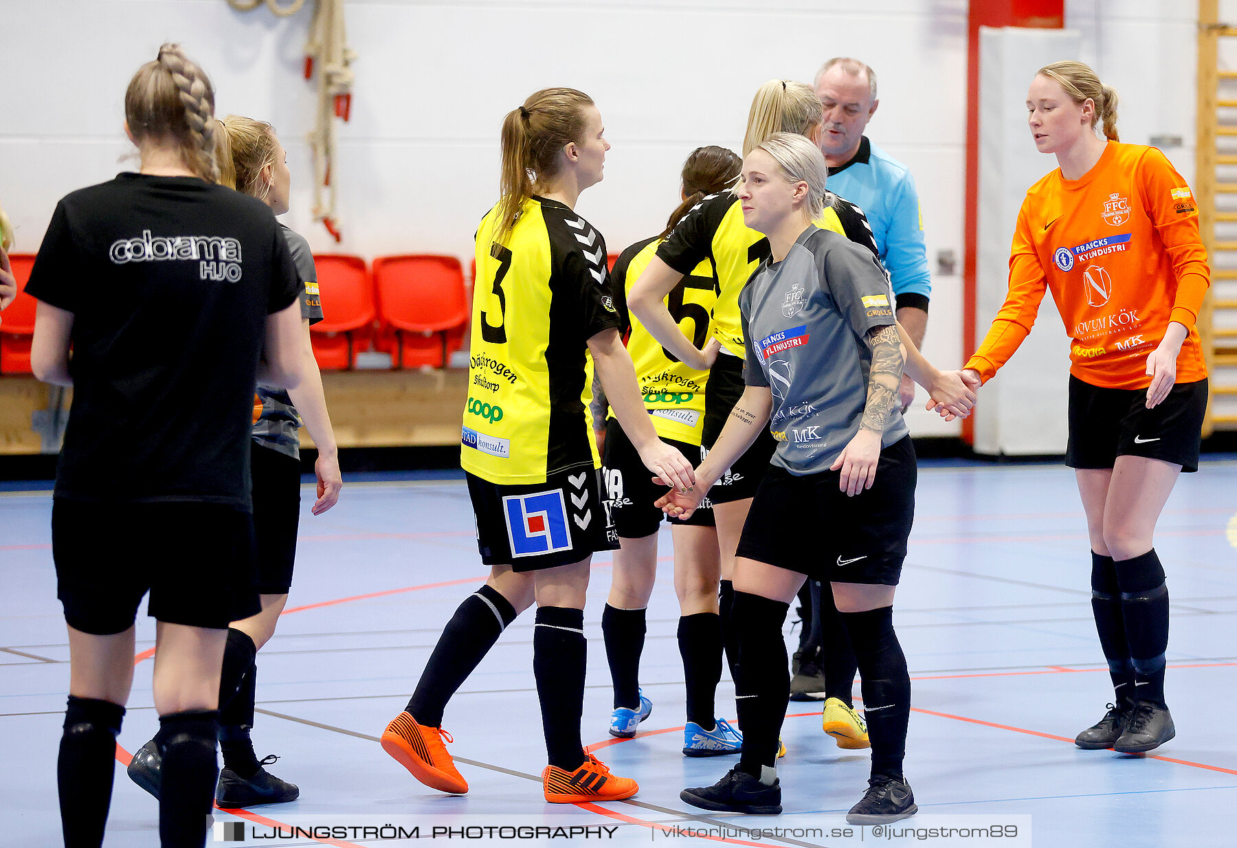 Dina-cupen 2023 1/2-final Falköpings FC-Skultorps IF 3-2,dam,Idrottshallen,Töreboda,Sverige,Futsal,,2023,301124