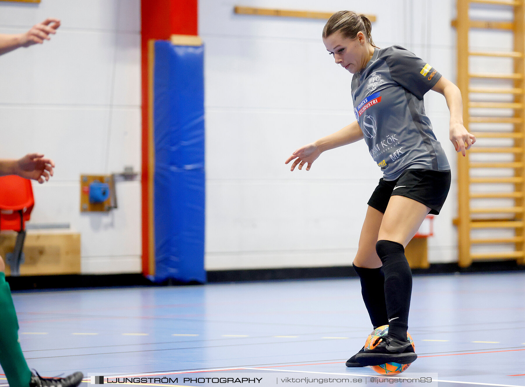 Dina-cupen 2023 FINAL Våmbs IF-Falköpings FC 1-2,dam,Idrottshallen,Töreboda,Sverige,Futsal,,2023,301194