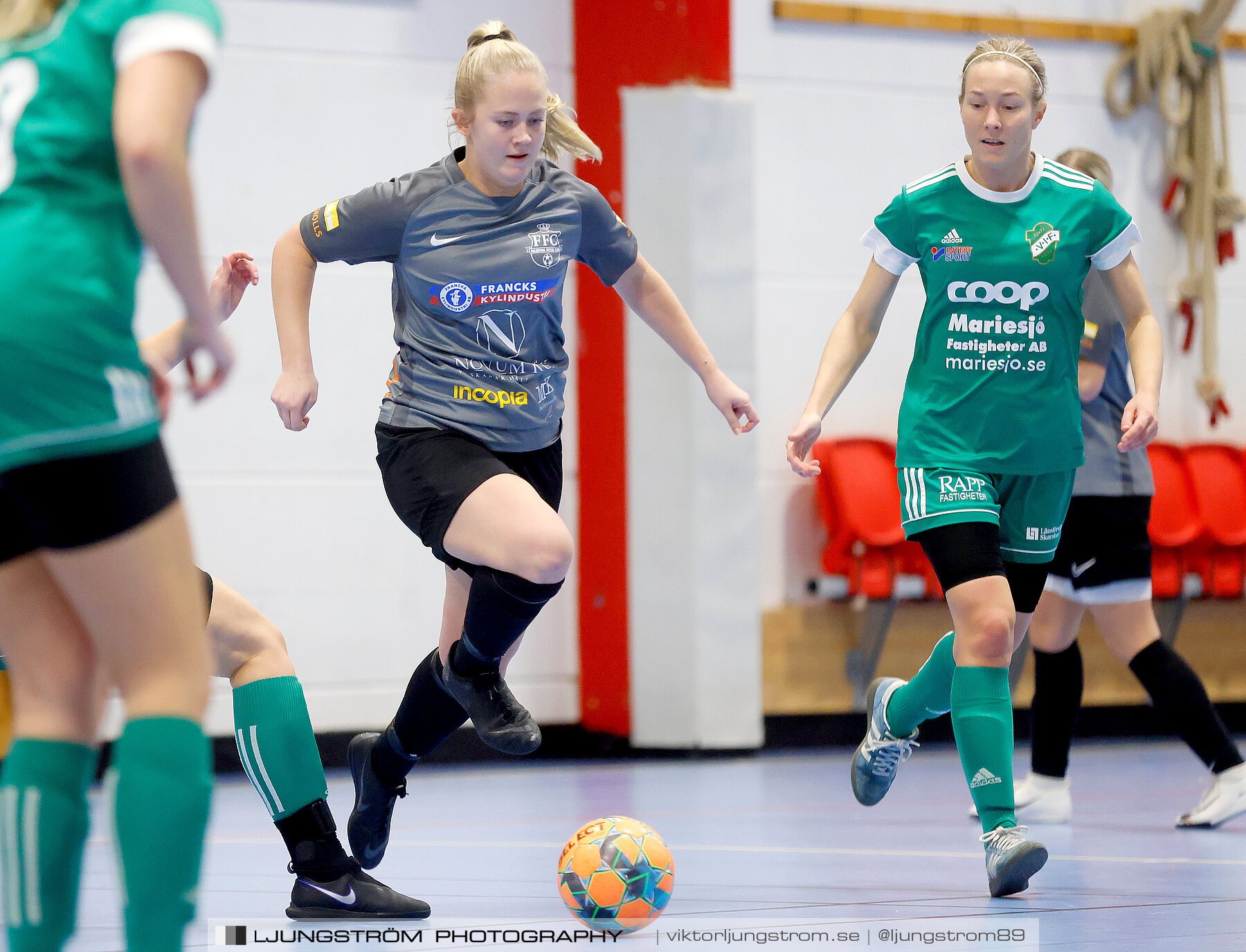 Dina-cupen 2023 FINAL Våmbs IF-Falköpings FC 1-2,dam,Idrottshallen,Töreboda,Sverige,Futsal,,2023,301217