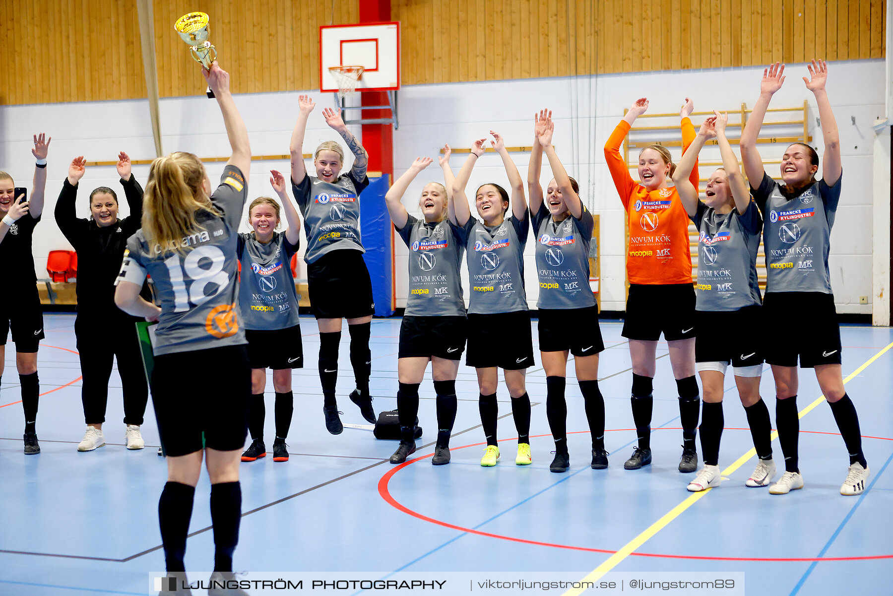 Dina-cupen 2023 FINAL Våmbs IF-Falköpings FC 1-2,dam,Idrottshallen,Töreboda,Sverige,Futsal,,2023,301294