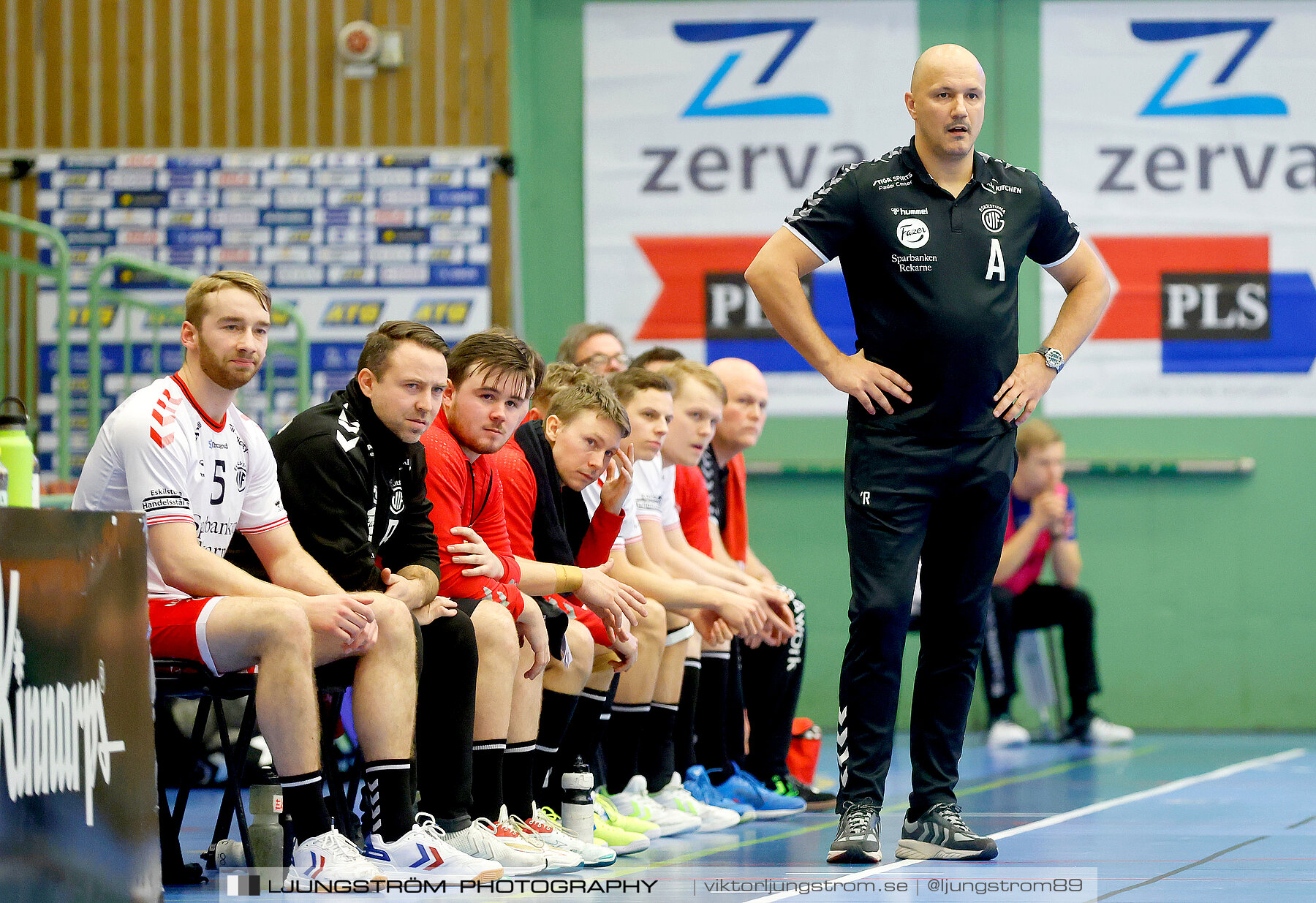 IFK Skövde HK-Eskilstuna Guif 32-34,herr,Arena Skövde,Skövde,Sverige,Handboll,,2023,303340