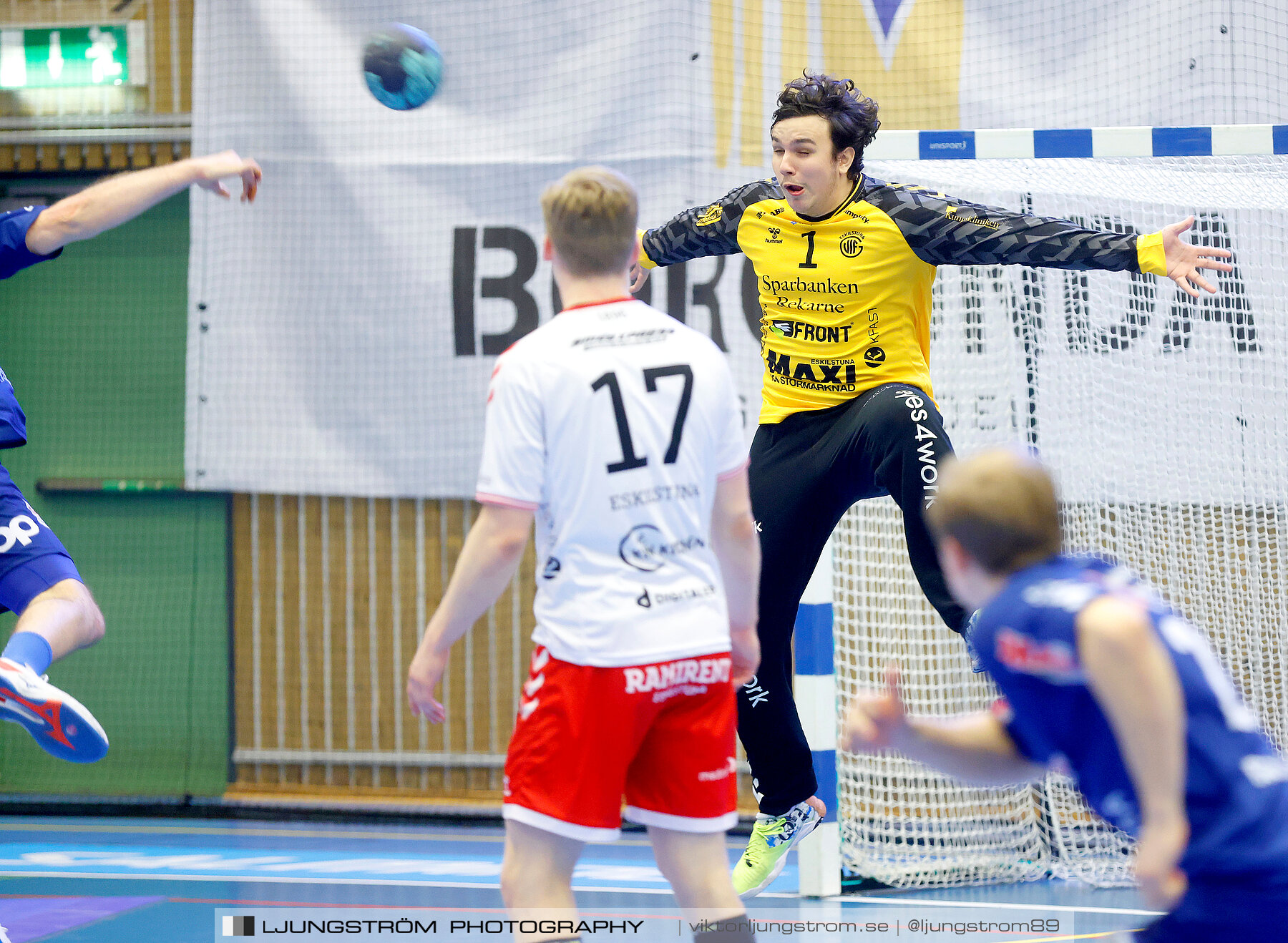 IFK Skövde HK-Eskilstuna Guif 32-34,herr,Arena Skövde,Skövde,Sverige,Handboll,,2023,303366