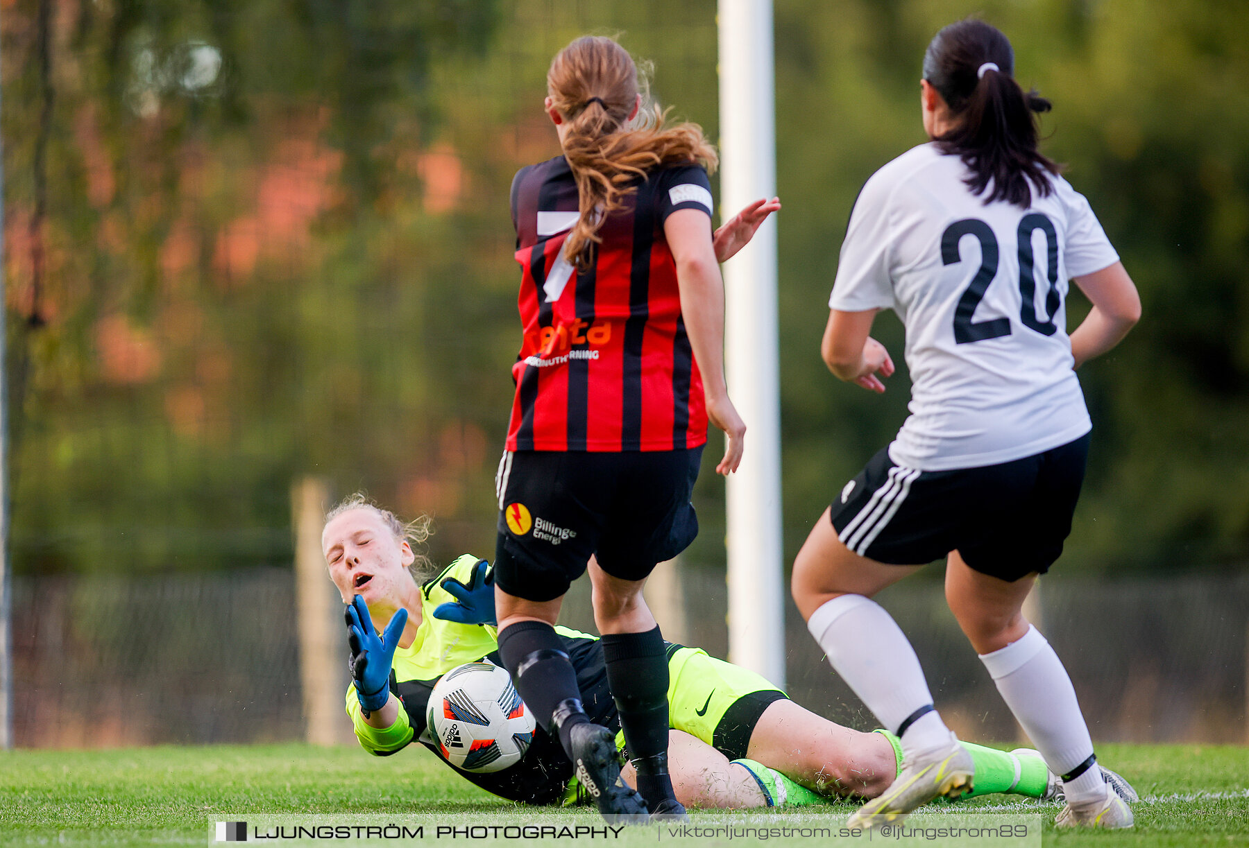 Ulvåkers IF-Skövde KIK 1-0,dam,Åbrovallen,Ulvåker,Sverige,Fotboll,,2022,303540