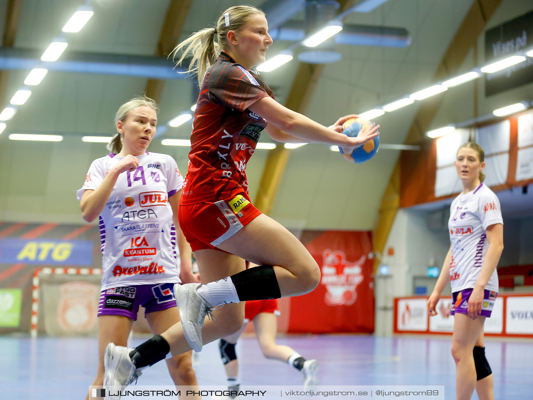 Somby/Skövde-Skara HF U 28-27,dam,Skövde Idrottshall,Skövde,Sverige,Handboll,,2023,305188