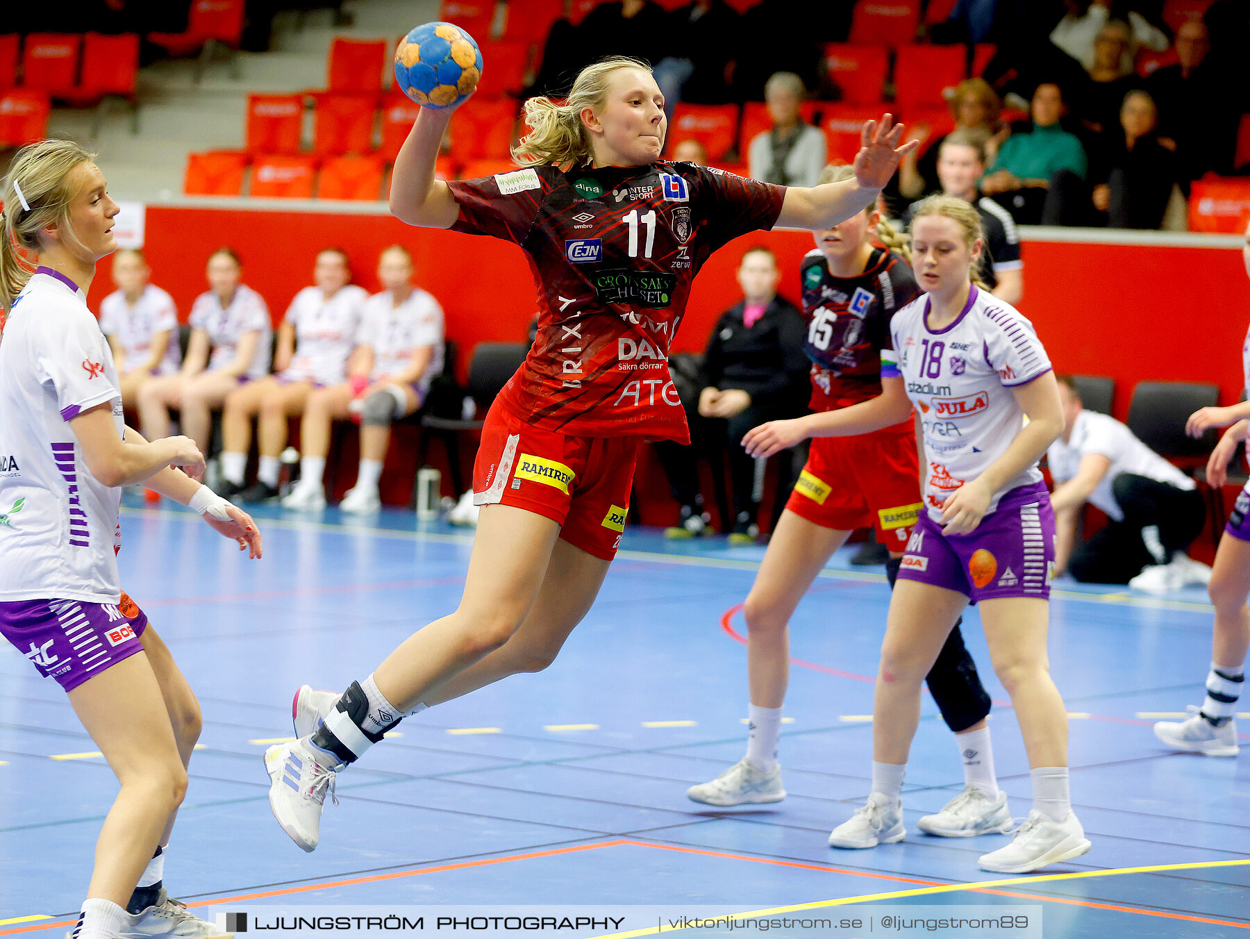 Somby/Skövde-Skara HF U 28-27,dam,Skövde Idrottshall,Skövde,Sverige,Handboll,,2023,305228