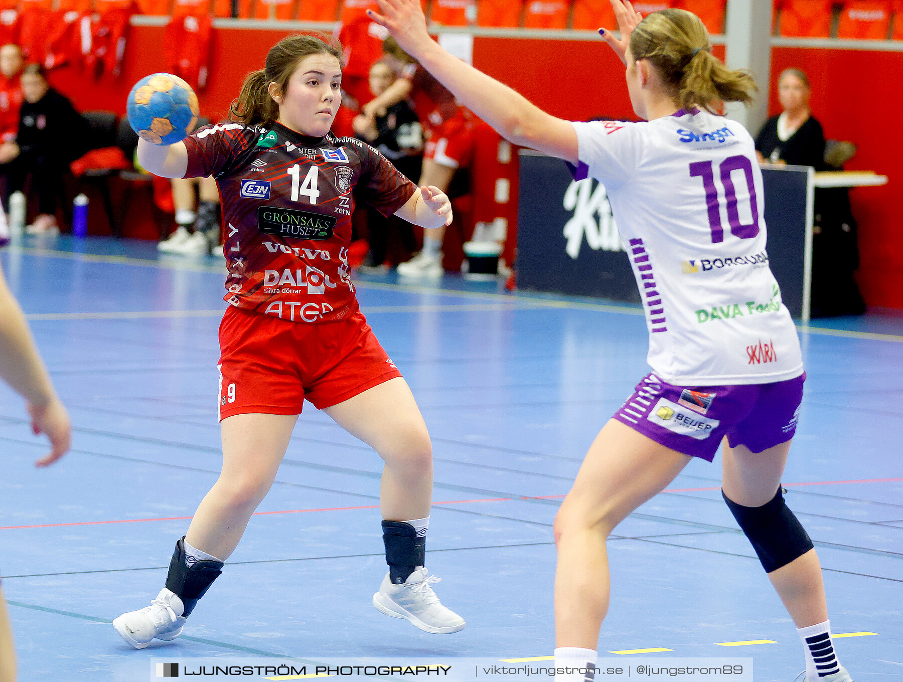 Somby/Skövde-Skara HF U 28-27,dam,Skövde Idrottshall,Skövde,Sverige,Handboll,,2023,305233