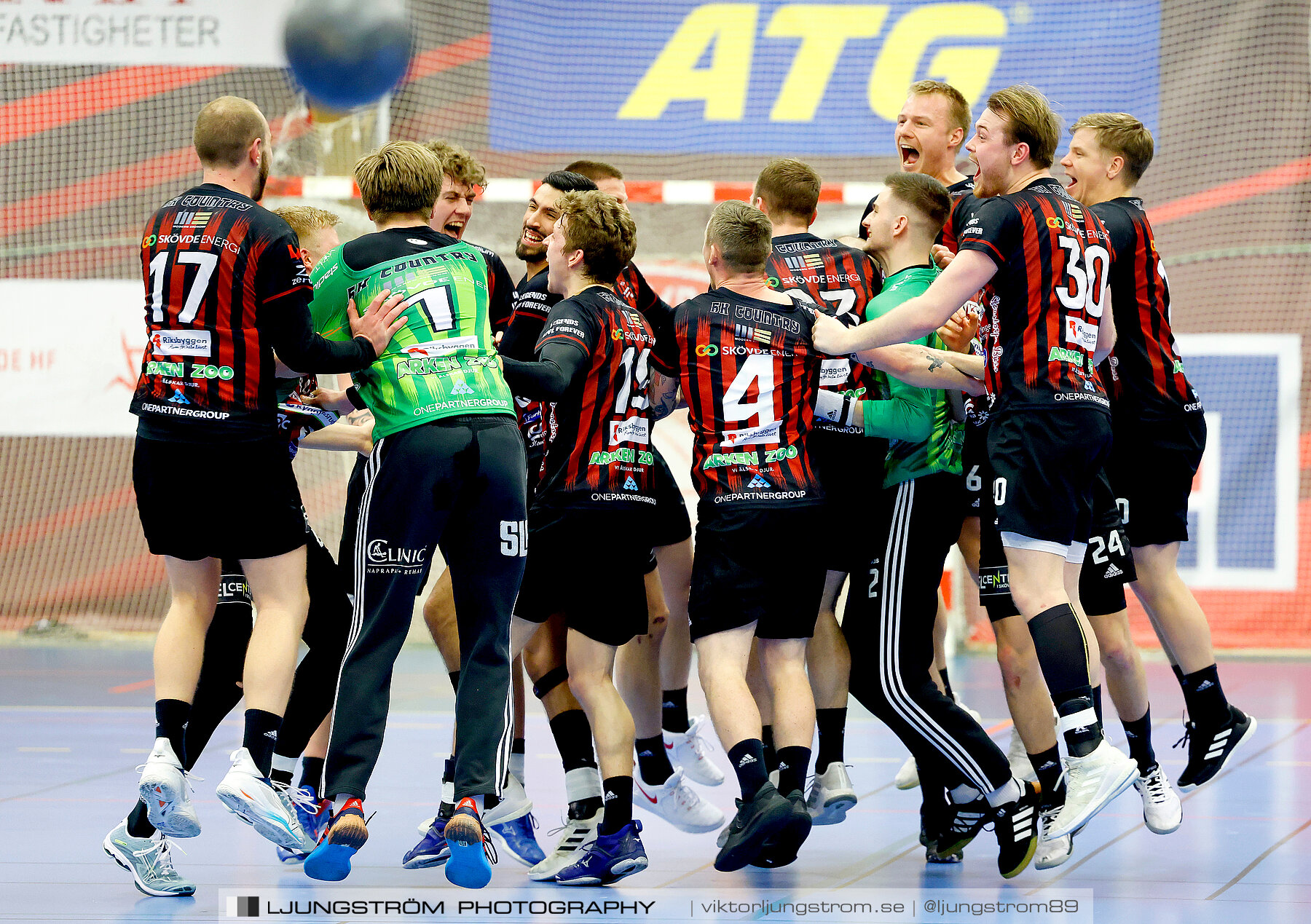 HK Country-HK Skövde 29-22,herr,Skövde Idrottshall,Skövde,Sverige,Handboll,,2023,306000