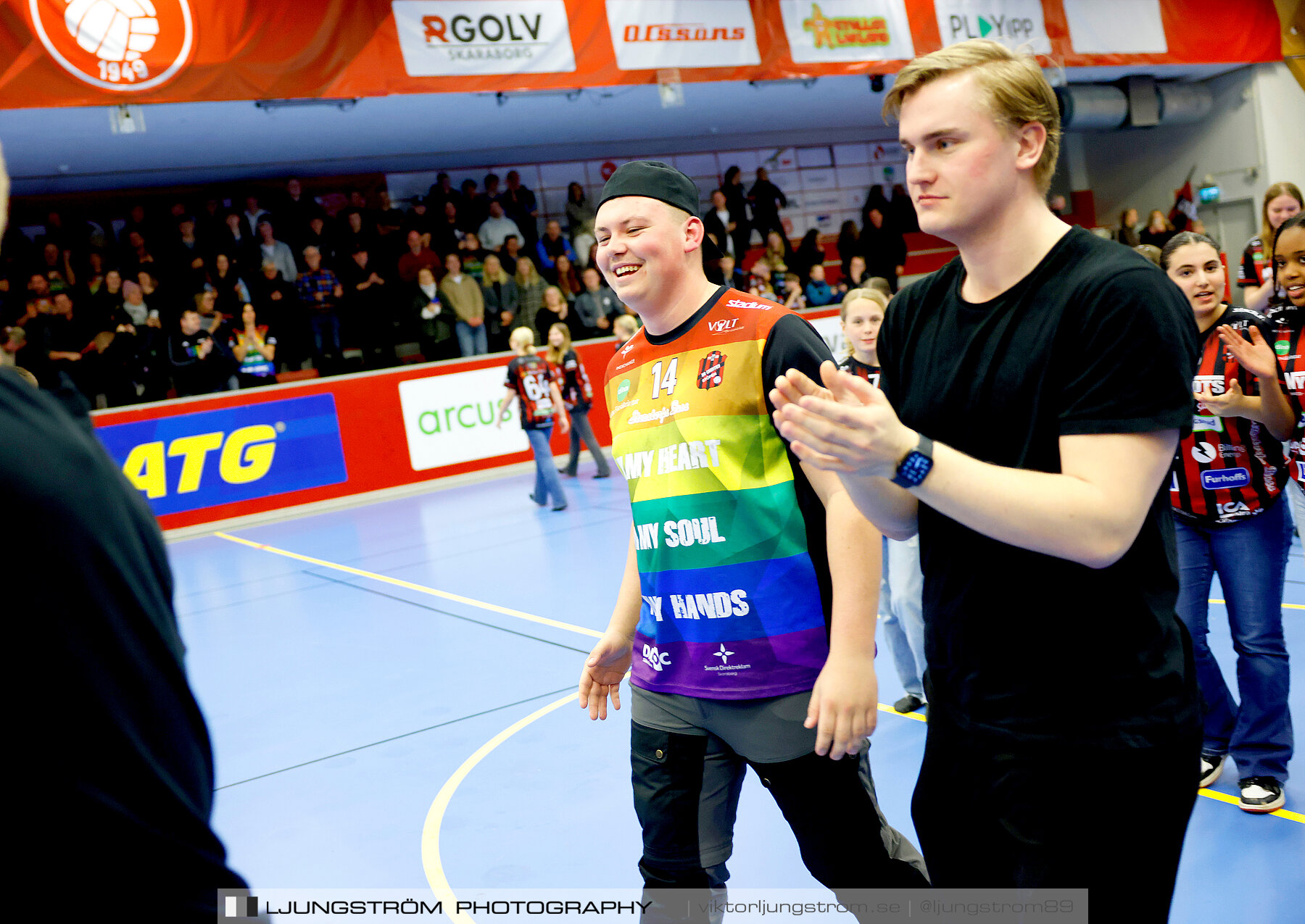 HK Country-HK Skövde 29-22,herr,Skövde Idrottshall,Skövde,Sverige,Handboll,,2023,306096