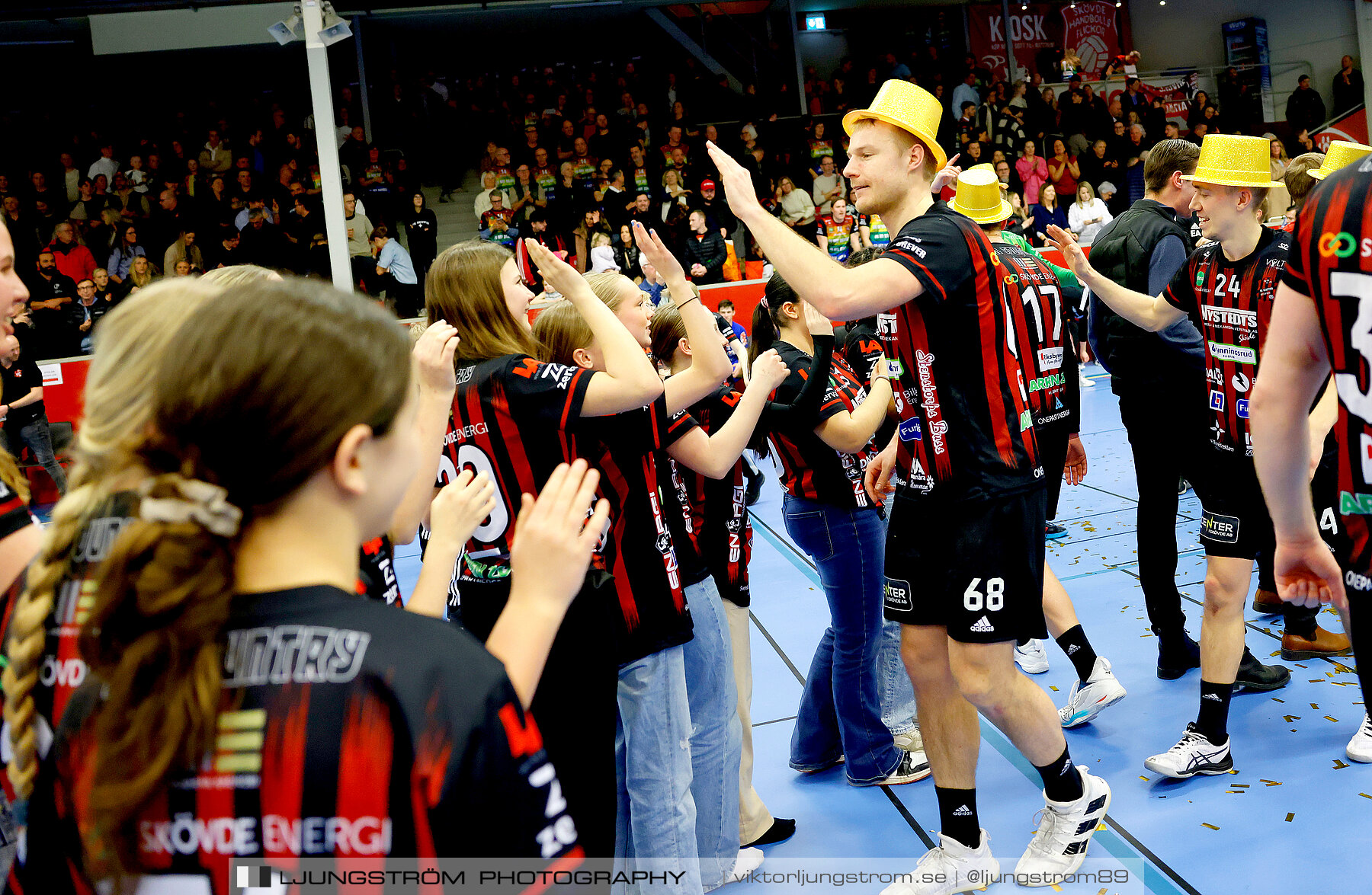 HK Country-HK Skövde 29-22,herr,Skövde Idrottshall,Skövde,Sverige,Handboll,,2023,306106