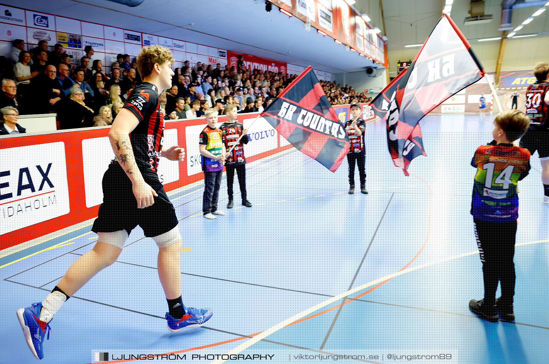 HK Country-HK Skövde 29-22,herr,Skövde Idrottshall,Skövde,Sverige,Handboll,,2023,306212