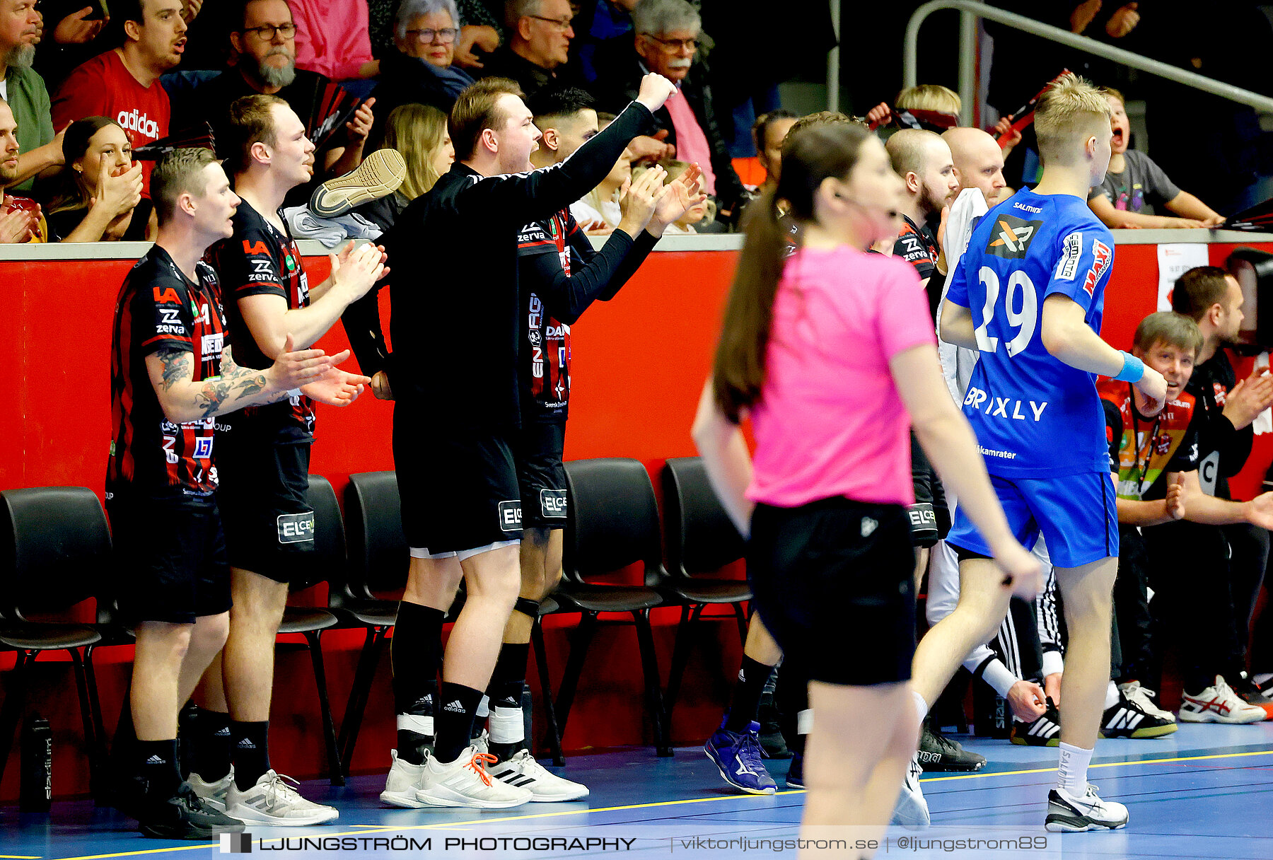 HK Country-HK Skövde 29-22,herr,Skövde Idrottshall,Skövde,Sverige,Handboll,,2023,306221