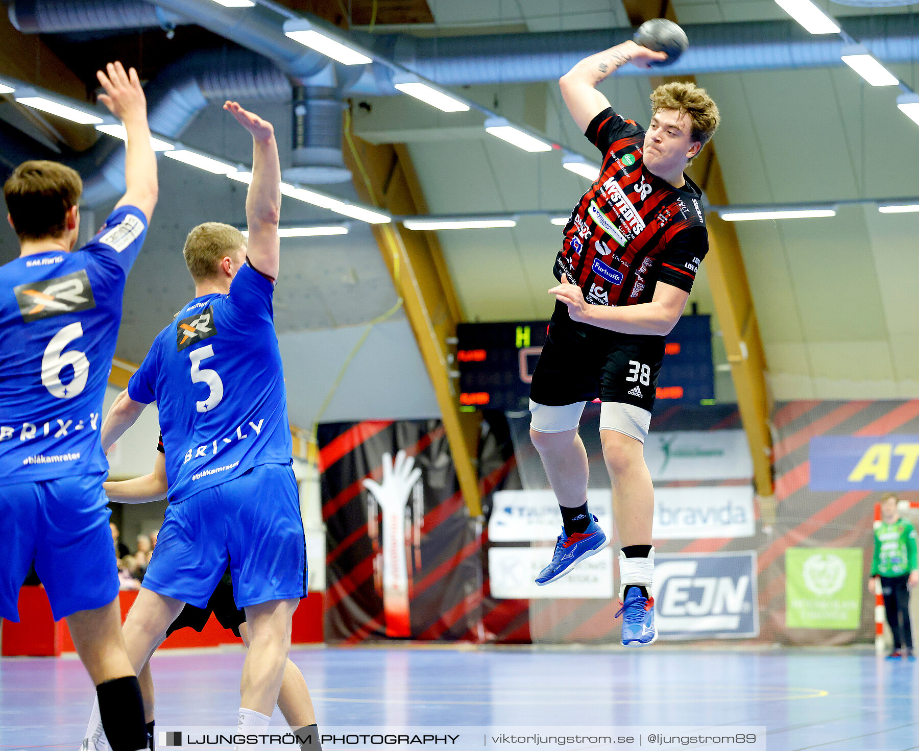 HK Country-HK Skövde 29-22,herr,Skövde Idrottshall,Skövde,Sverige,Handboll,,2023,306281