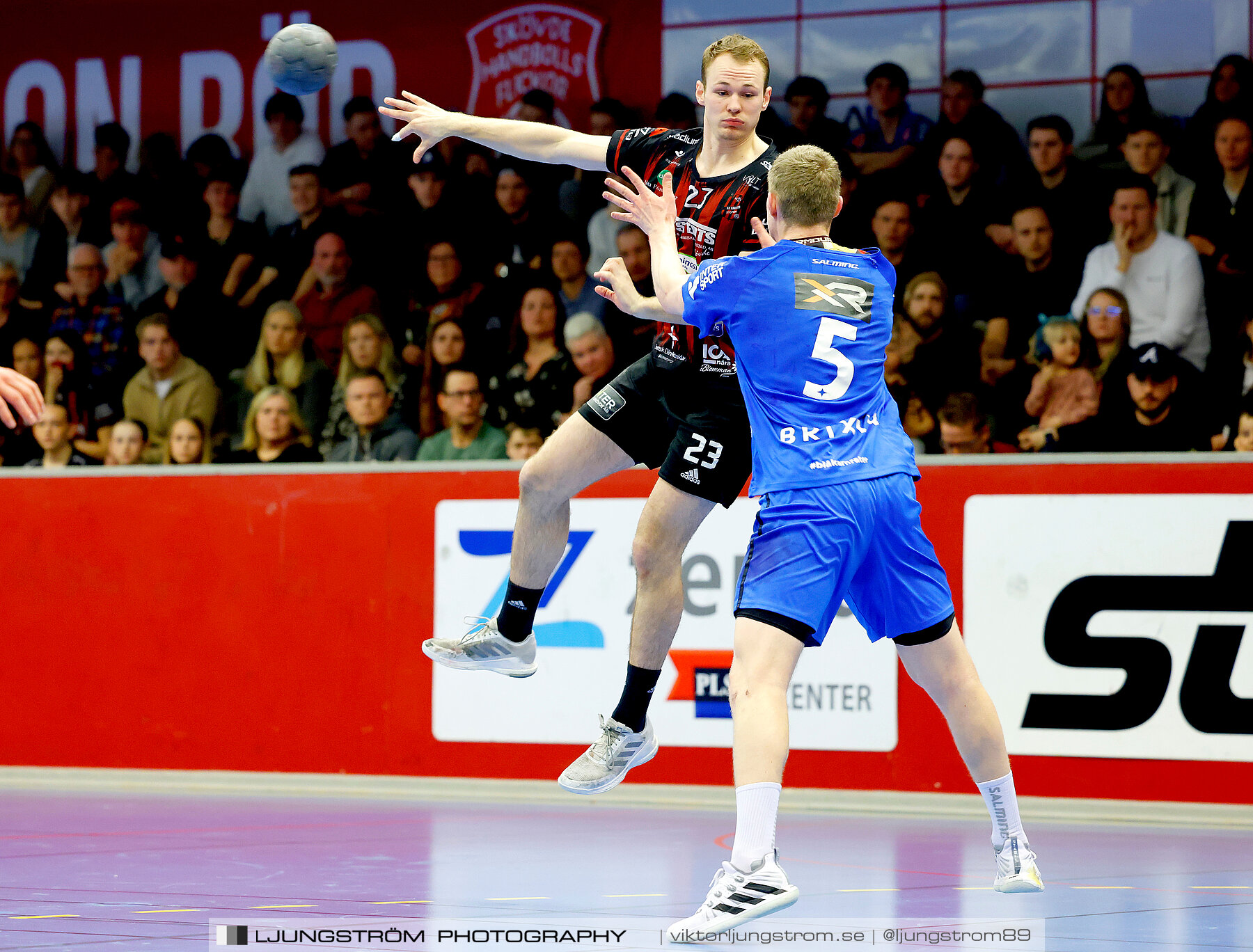 HK Country-HK Skövde 29-22,herr,Skövde Idrottshall,Skövde,Sverige,Handboll,,2023,306297