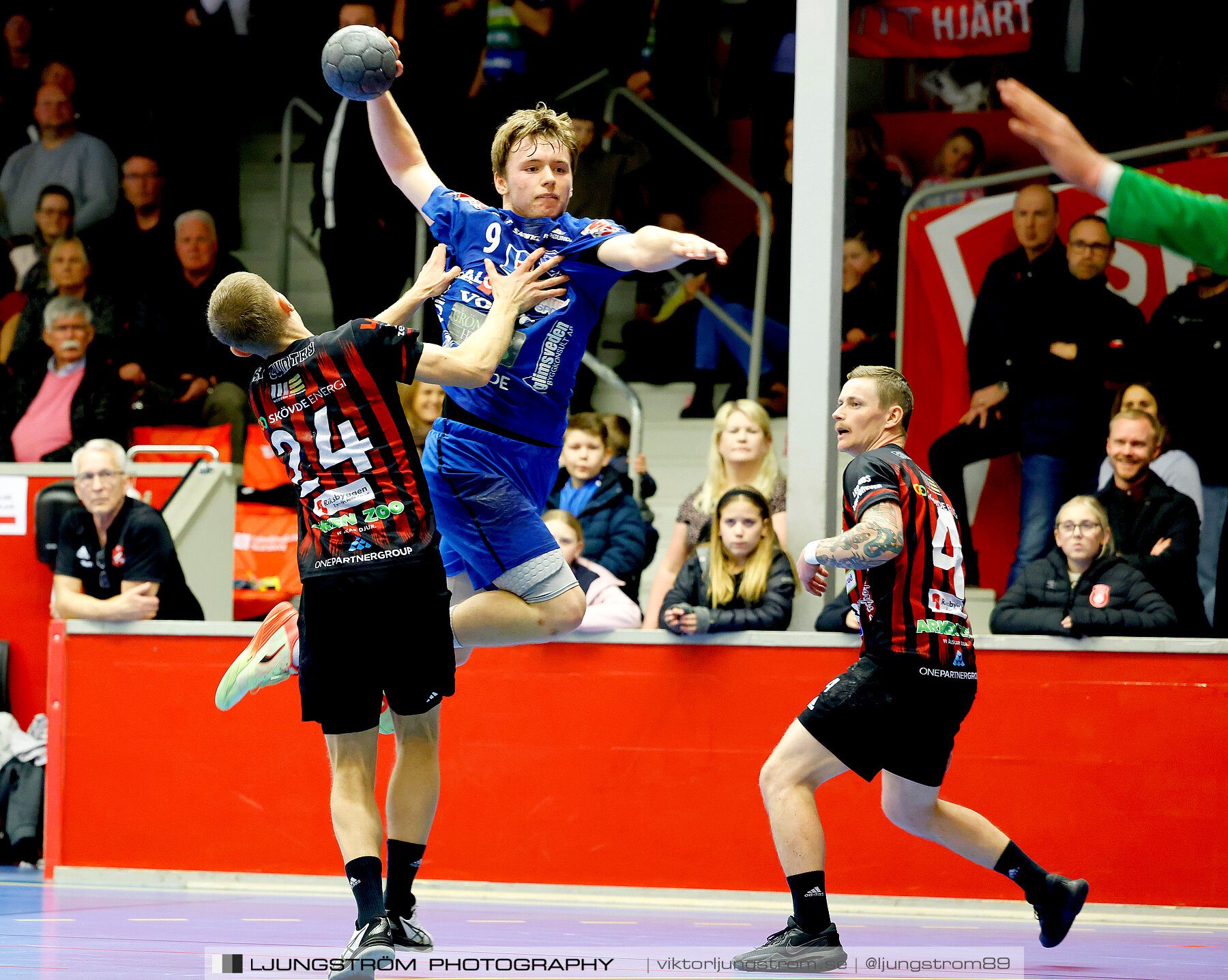 HK Country-HK Skövde 29-22,herr,Skövde Idrottshall,Skövde,Sverige,Handboll,,2023,306388