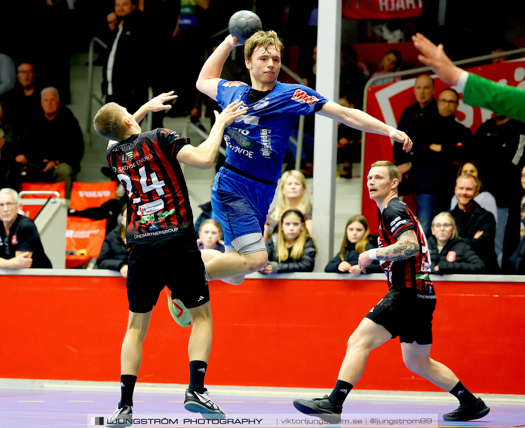 HK Country-HK Skövde 29-22,herr,Skövde Idrottshall,Skövde,Sverige,Handboll,,2023,306389