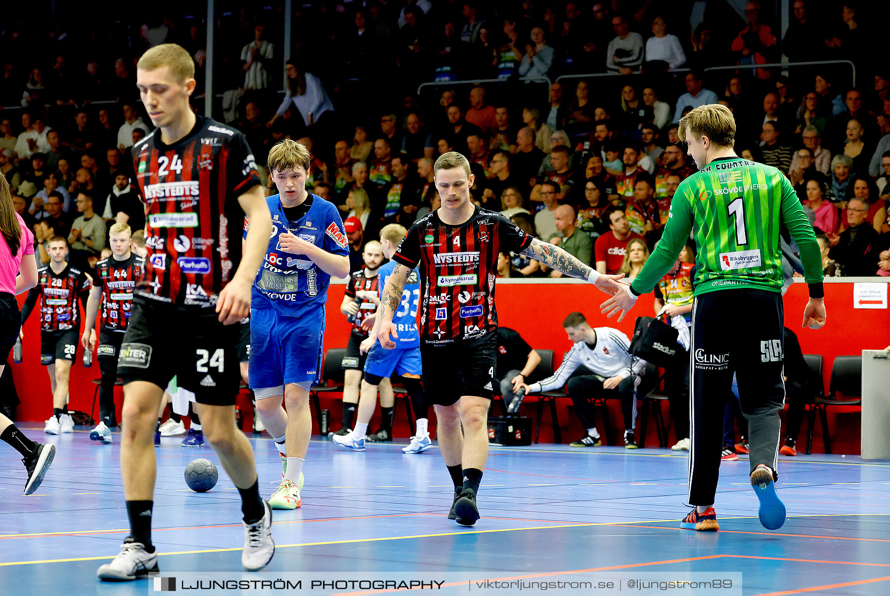 HK Country-HK Skövde 29-22,herr,Skövde Idrottshall,Skövde,Sverige,Handboll,,2023,306399