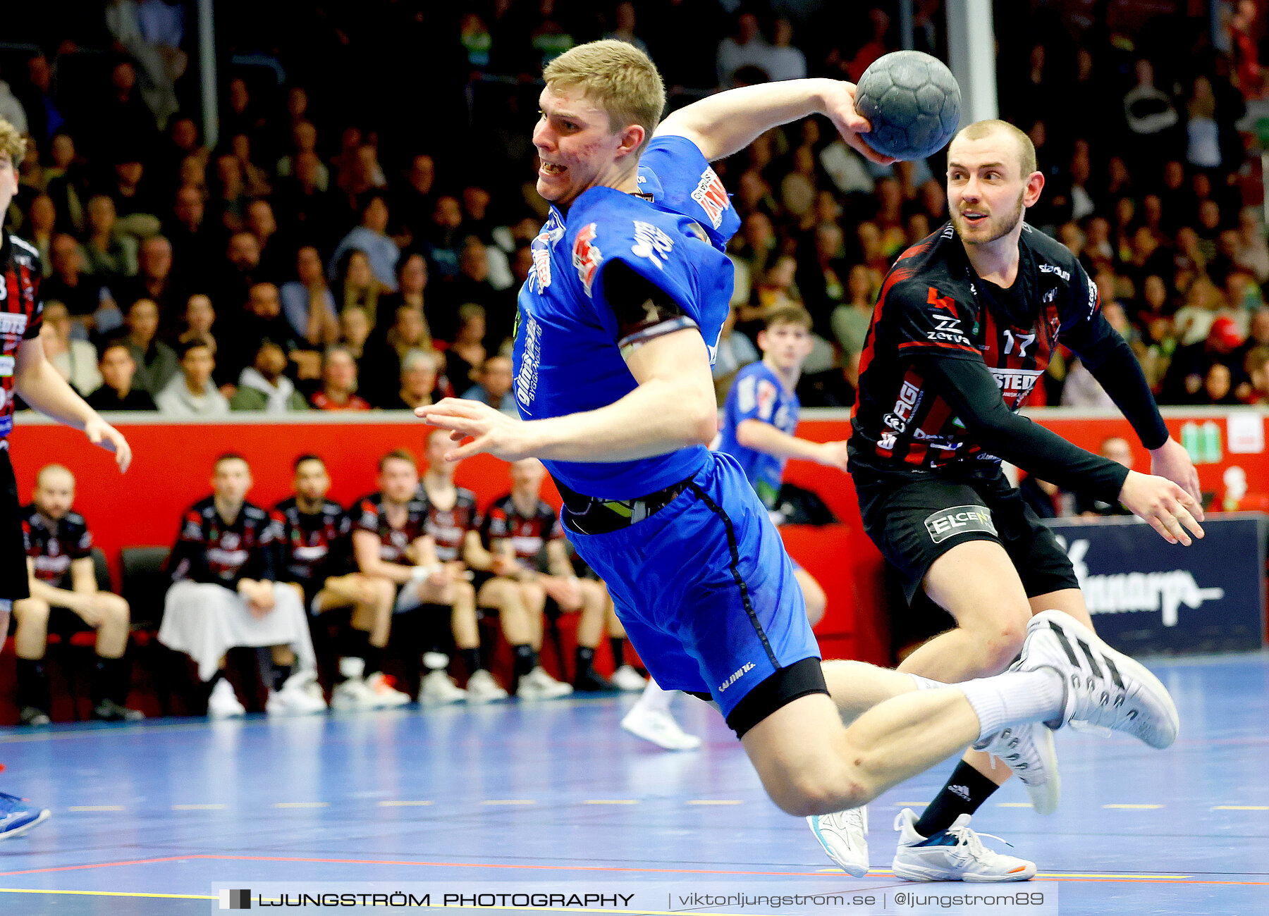 HK Country-HK Skövde 29-22,herr,Skövde Idrottshall,Skövde,Sverige,Handboll,,2023,306417