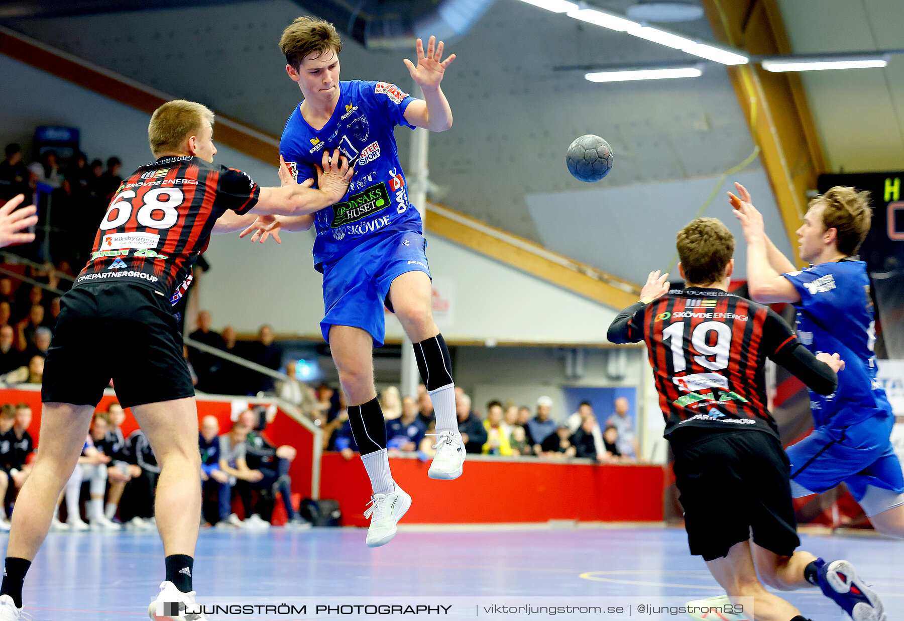 HK Country-HK Skövde 29-22,herr,Skövde Idrottshall,Skövde,Sverige,Handboll,,2023,306439