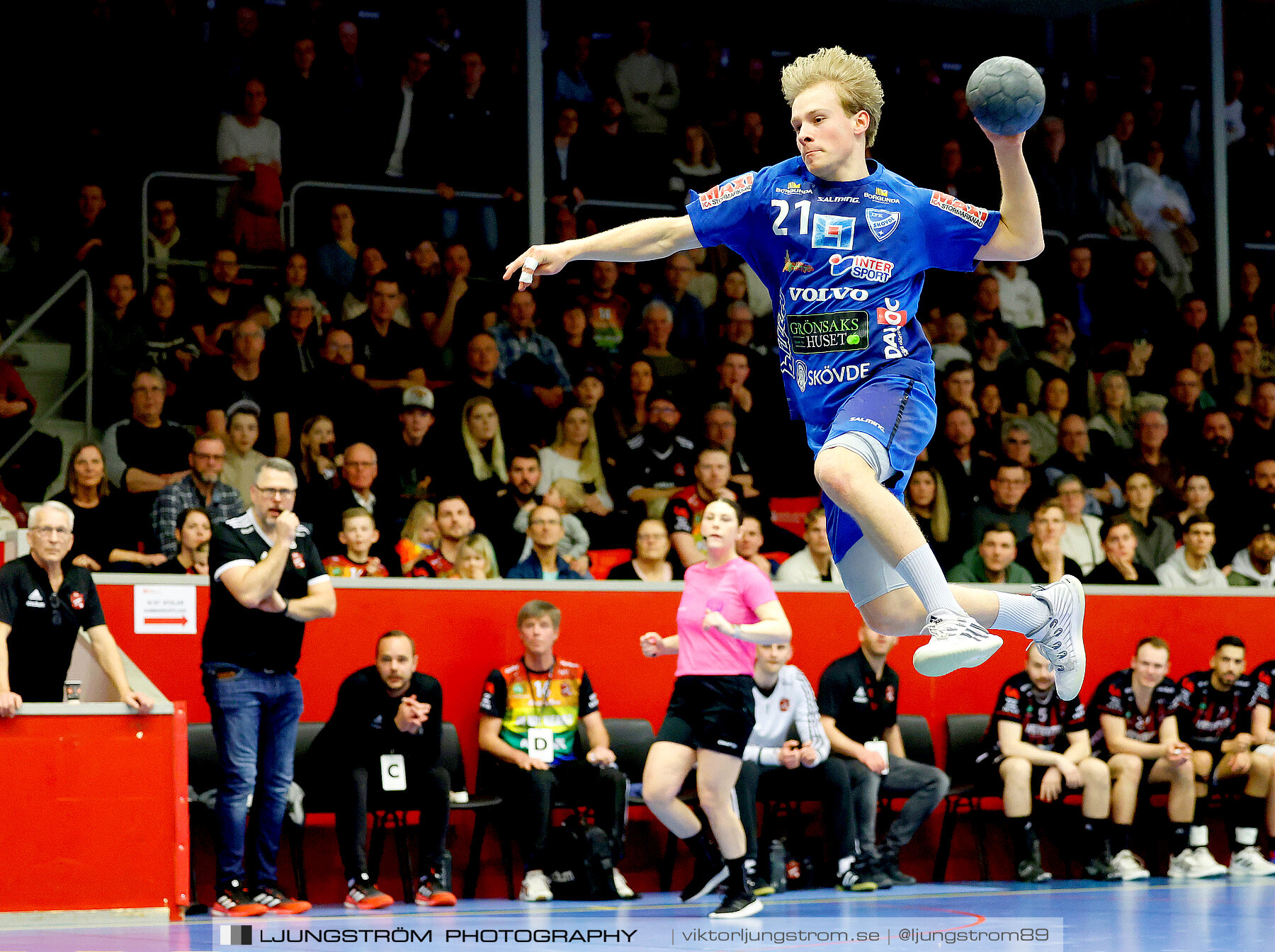 HK Country-HK Skövde 29-22,herr,Skövde Idrottshall,Skövde,Sverige,Handboll,,2023,306461