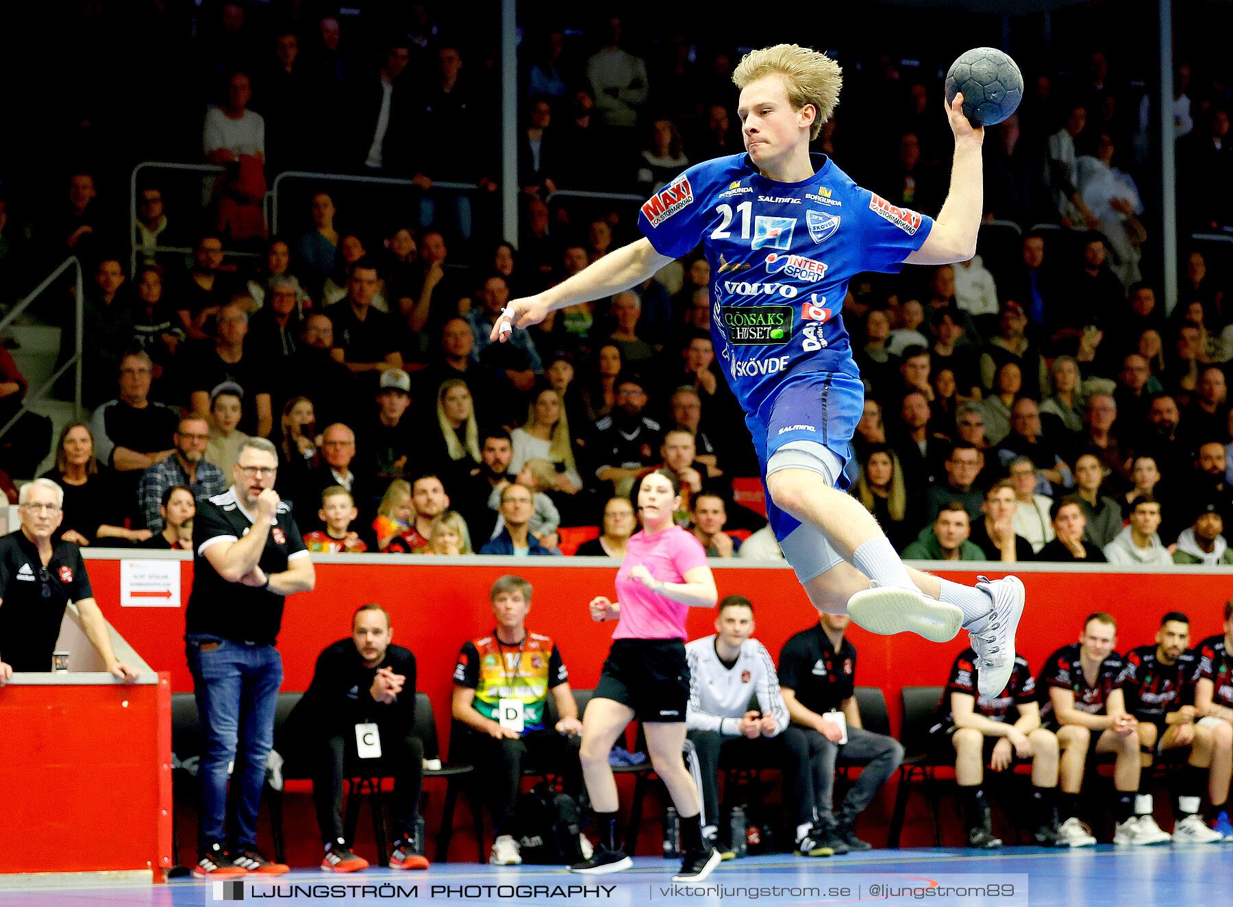 HK Country-HK Skövde 29-22,herr,Skövde Idrottshall,Skövde,Sverige,Handboll,,2023,306462