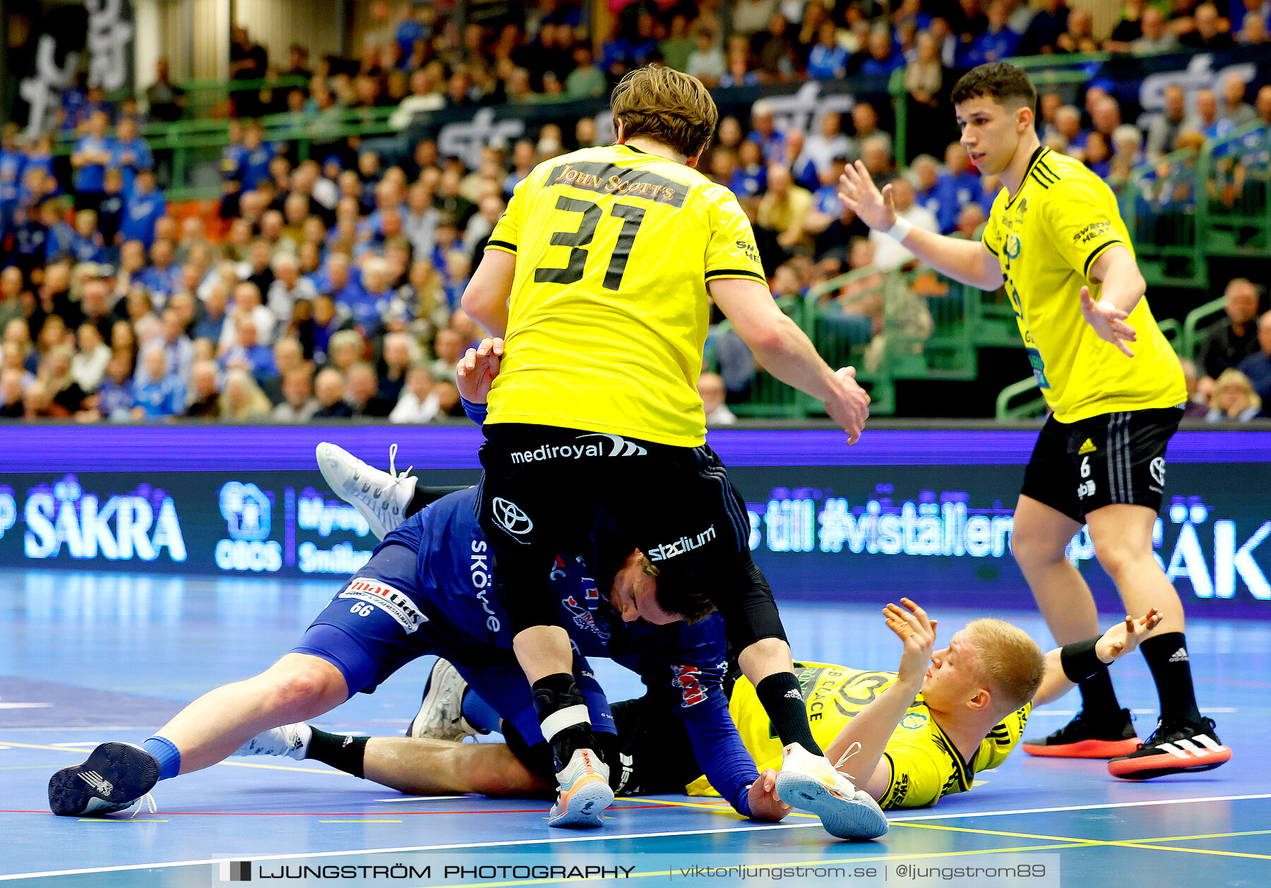 IFK Skövde HK-IK Sävehof 32-29,herr,Arena Skövde,Skövde,Sverige,Handboll,,2023,306700