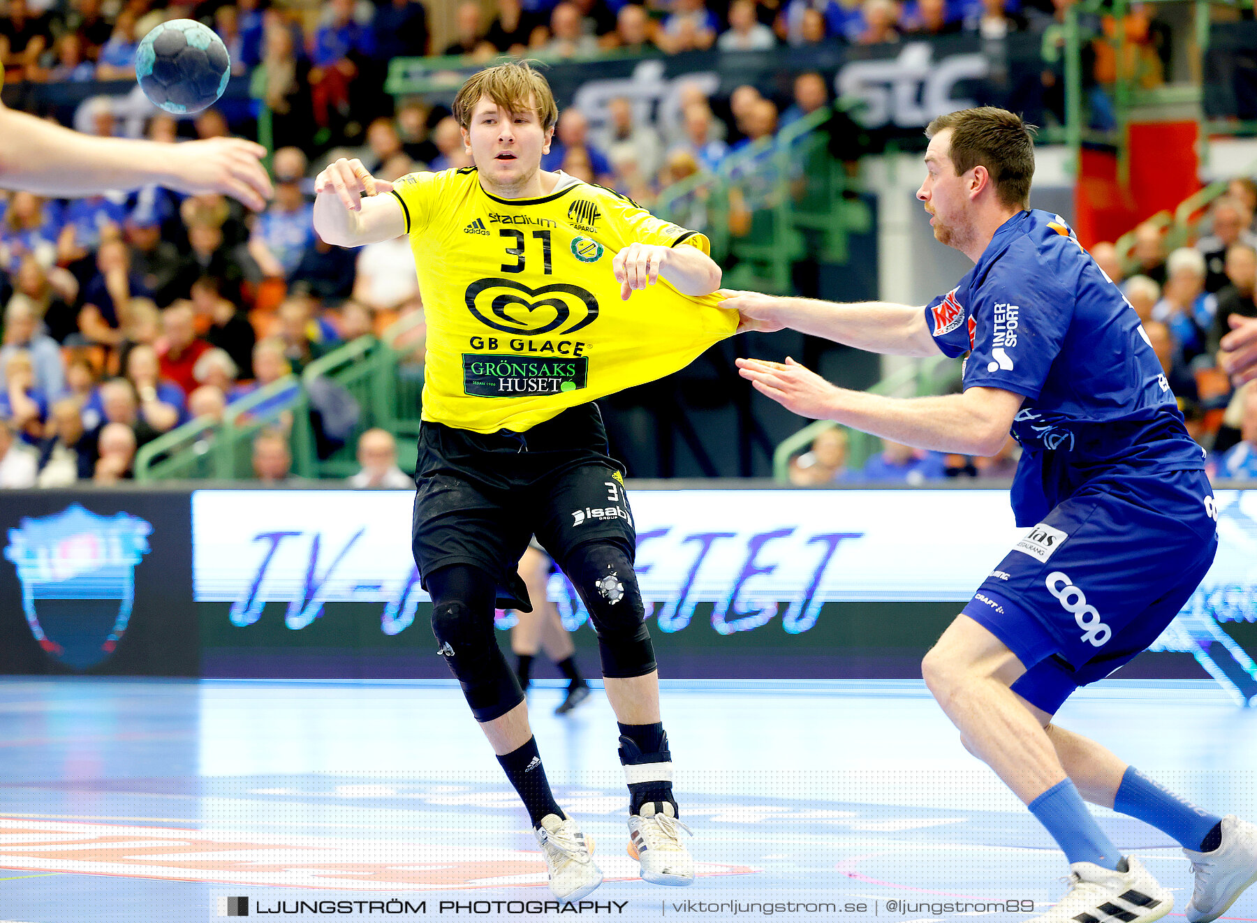 IFK Skövde HK-IK Sävehof 32-29,herr,Arena Skövde,Skövde,Sverige,Handboll,,2023,306769