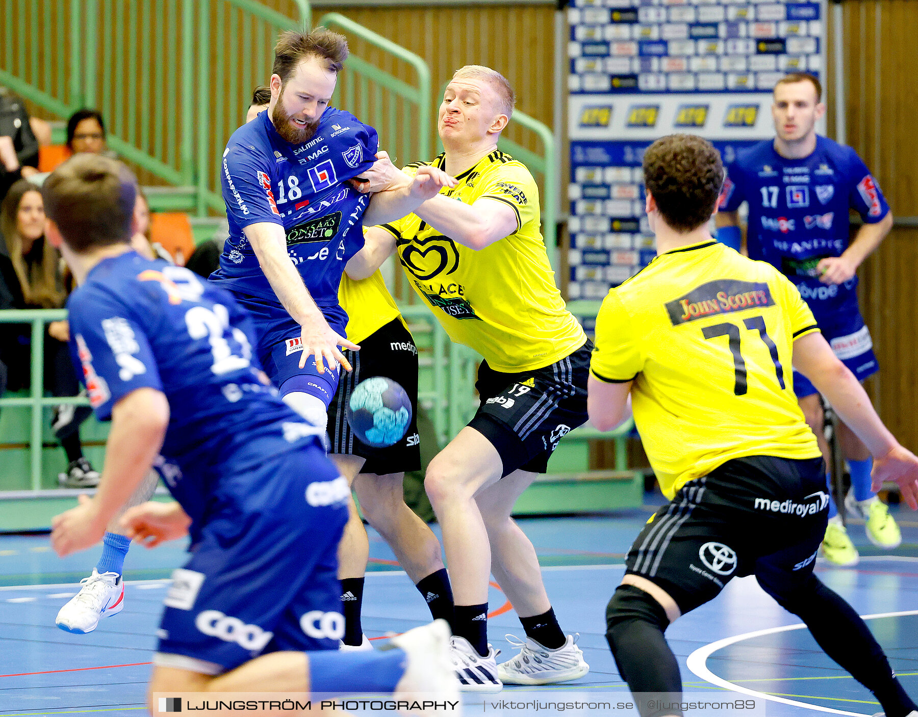 IFK Skövde HK-IK Sävehof 32-29,herr,Arena Skövde,Skövde,Sverige,Handboll,,2023,306811