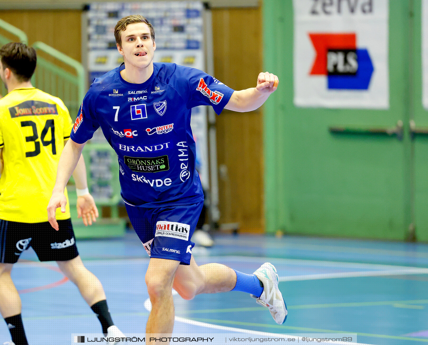 IFK Skövde HK-IK Sävehof 32-29,herr,Arena Skövde,Skövde,Sverige,Handboll,,2023,306816