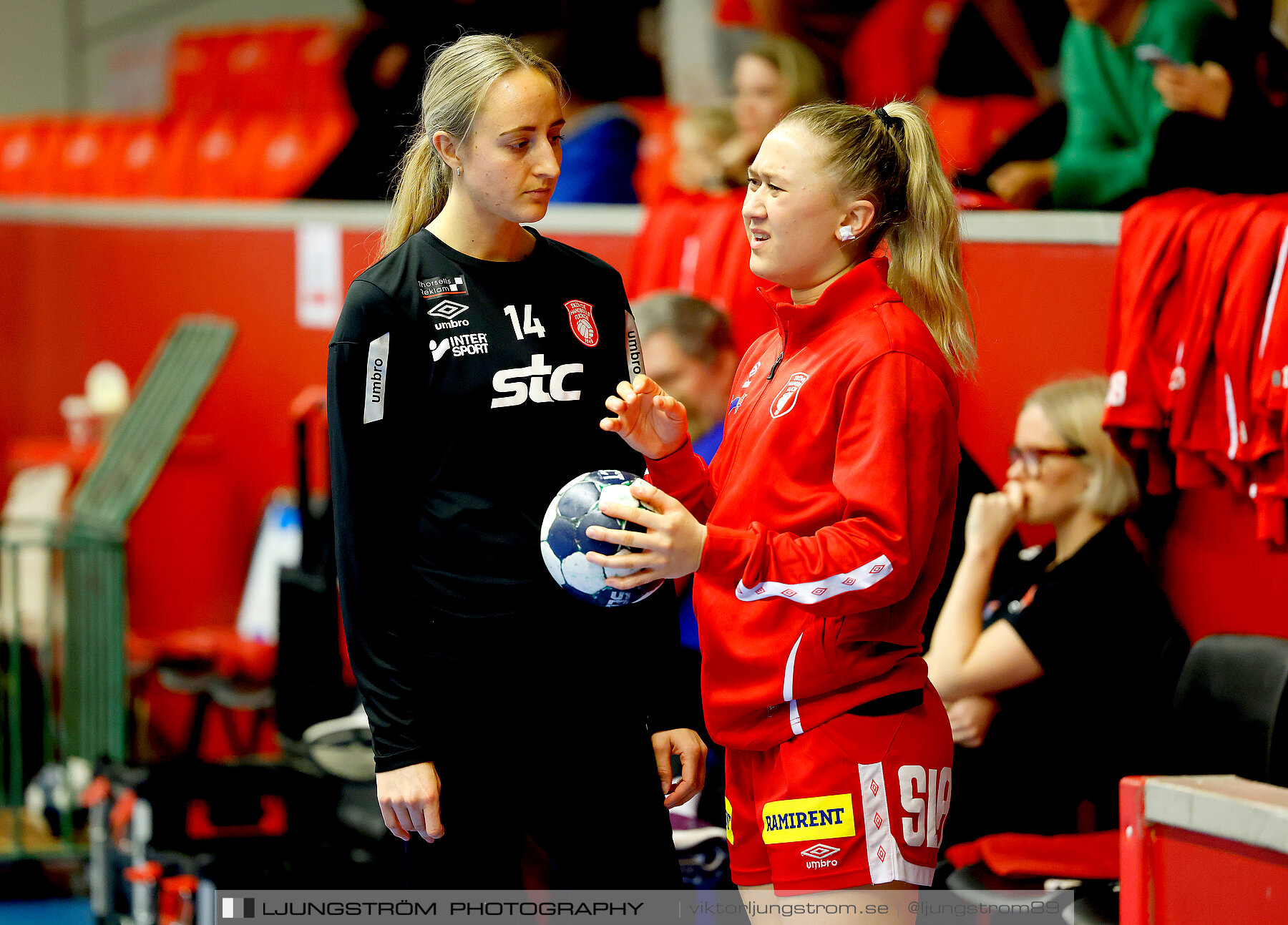 Skövde HF-Önnereds HK 1/4-final 2 25-22,dam,Skövde Idrottshall,Skövde,Sverige,Handboll,,2023,307005